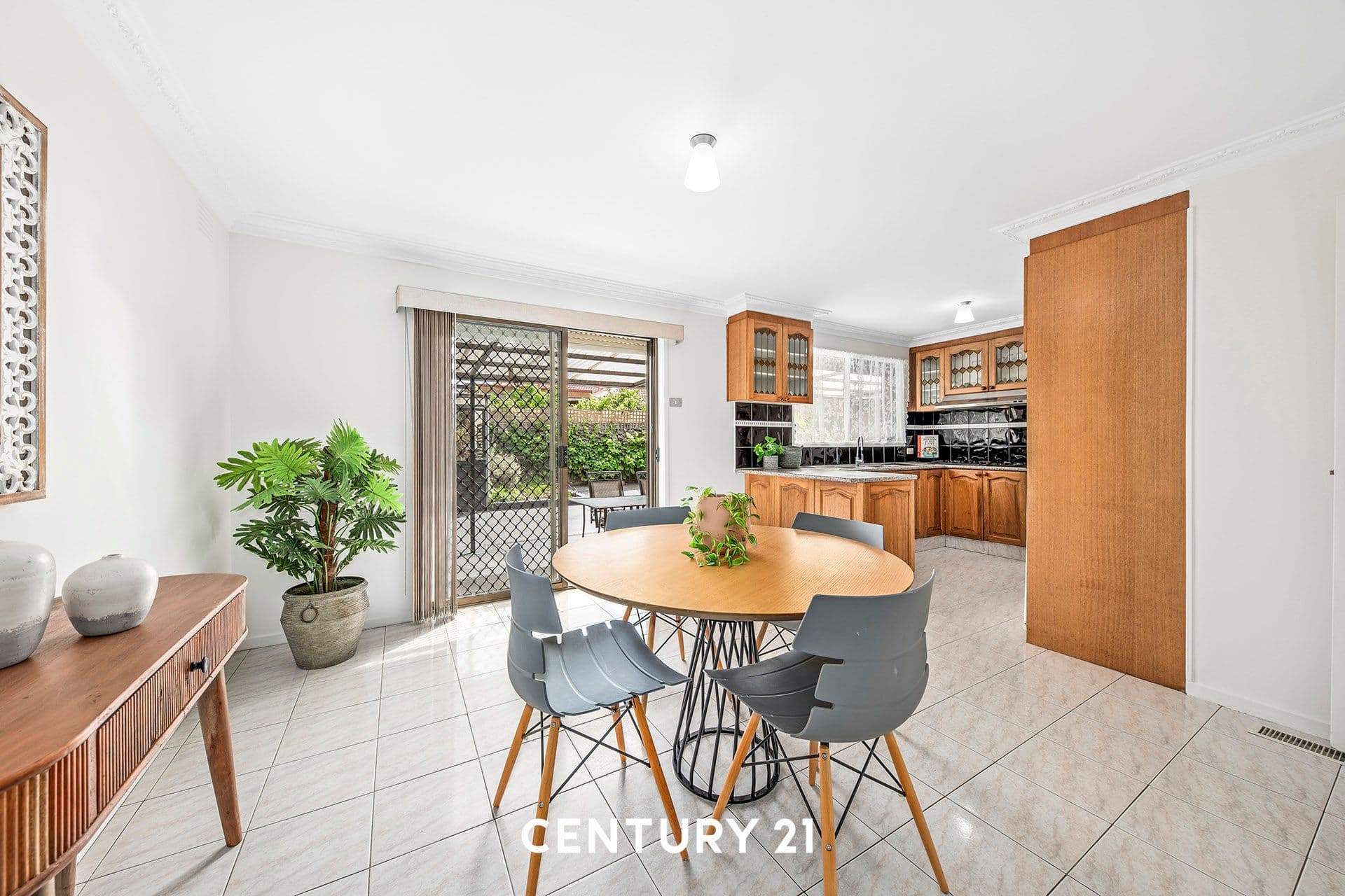 37 Davanzo Avenue, Clarinda, VIC, 3169, Clarinda - Thumbnail 4