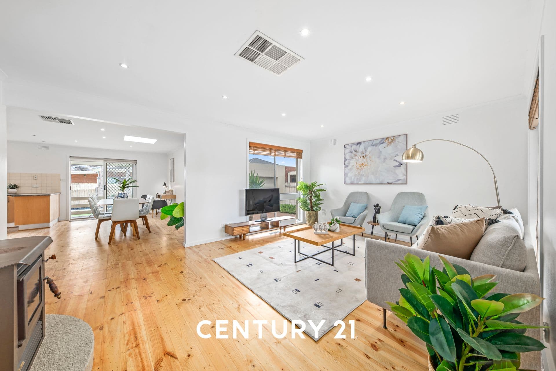 23 Sandalwood Drive, Oakleigh South, VIC, 3167, Oakleigh South - Thumbnail 2