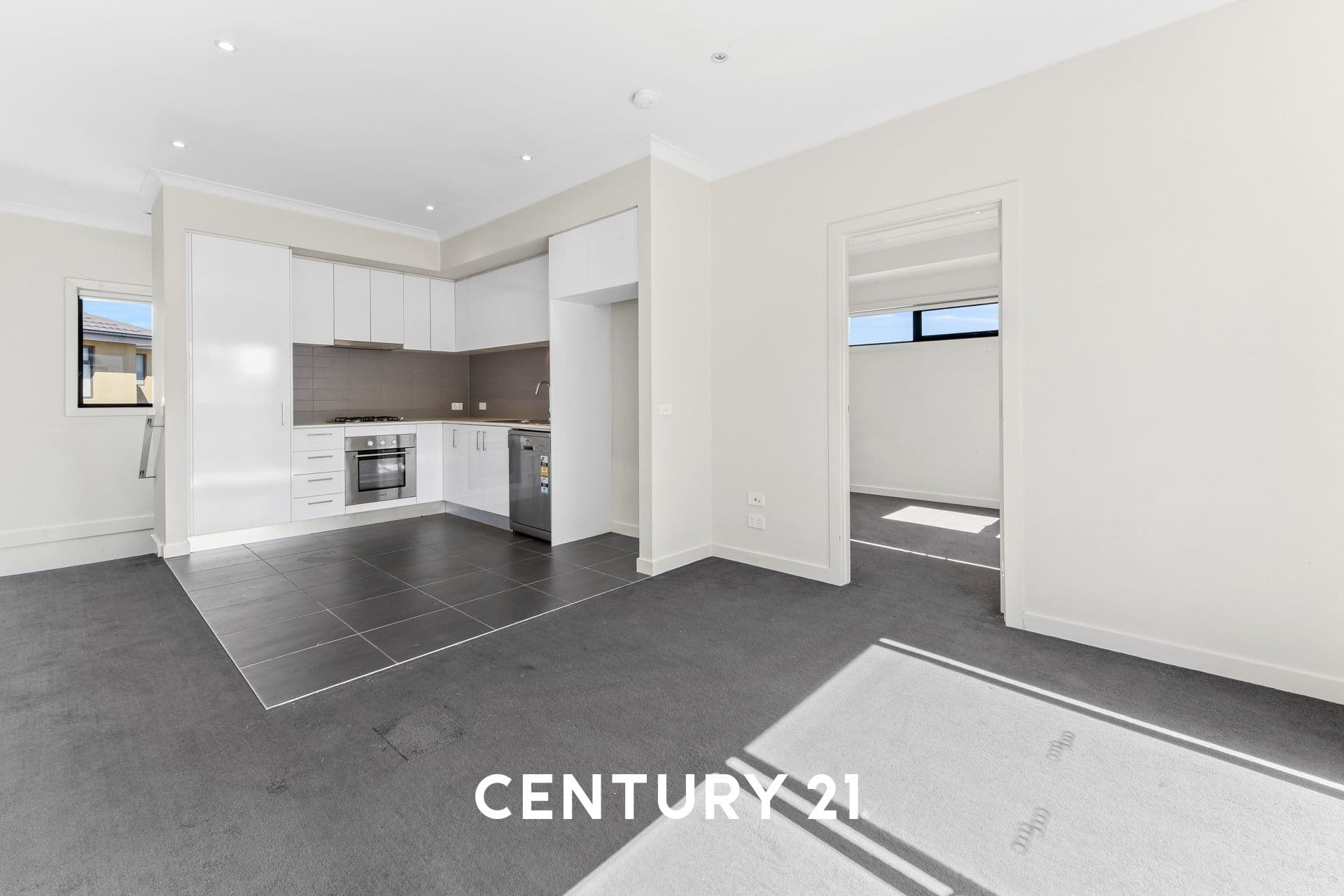 4/480 Haughton Road, Clayton South, VIC, 3169, Clayton South - Thumbnail 2