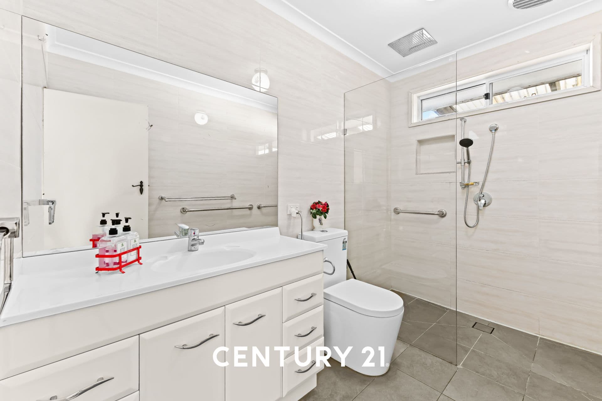 16 Clarence Avenue, Keysborough, VIC, 3173, Keysborough - Thumbnail 5