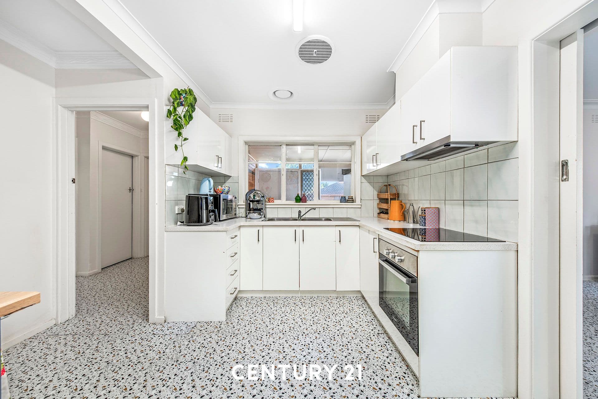 88 Ormond Road, Clayton, VIC, 3168, Clayton - Thumbnail 4