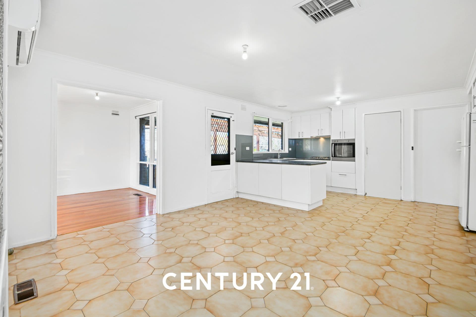 180 Bourke Road, Clarinda, VIC, 3169, Clarinda - Thumbnail 3