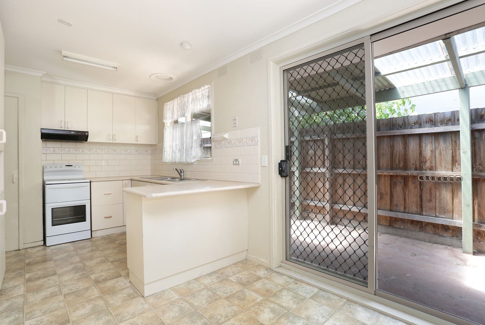 21 Frognal Drive, Noble Park North, VIC, 3174, Noble Park North - Thumbnail 3