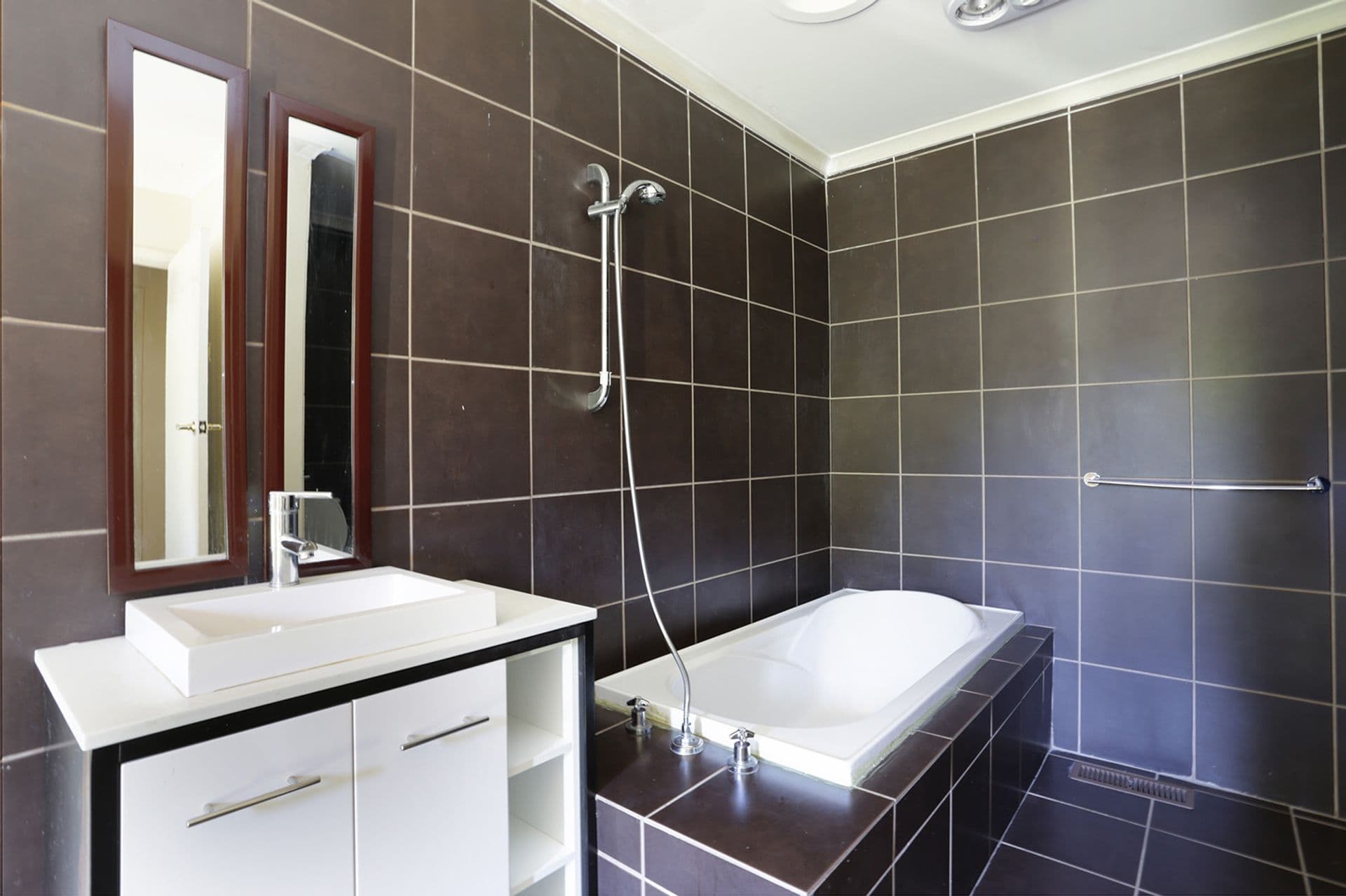 21 Frognal Drive, Noble Park North, VIC, 3174, Noble Park North - Thumbnail 5