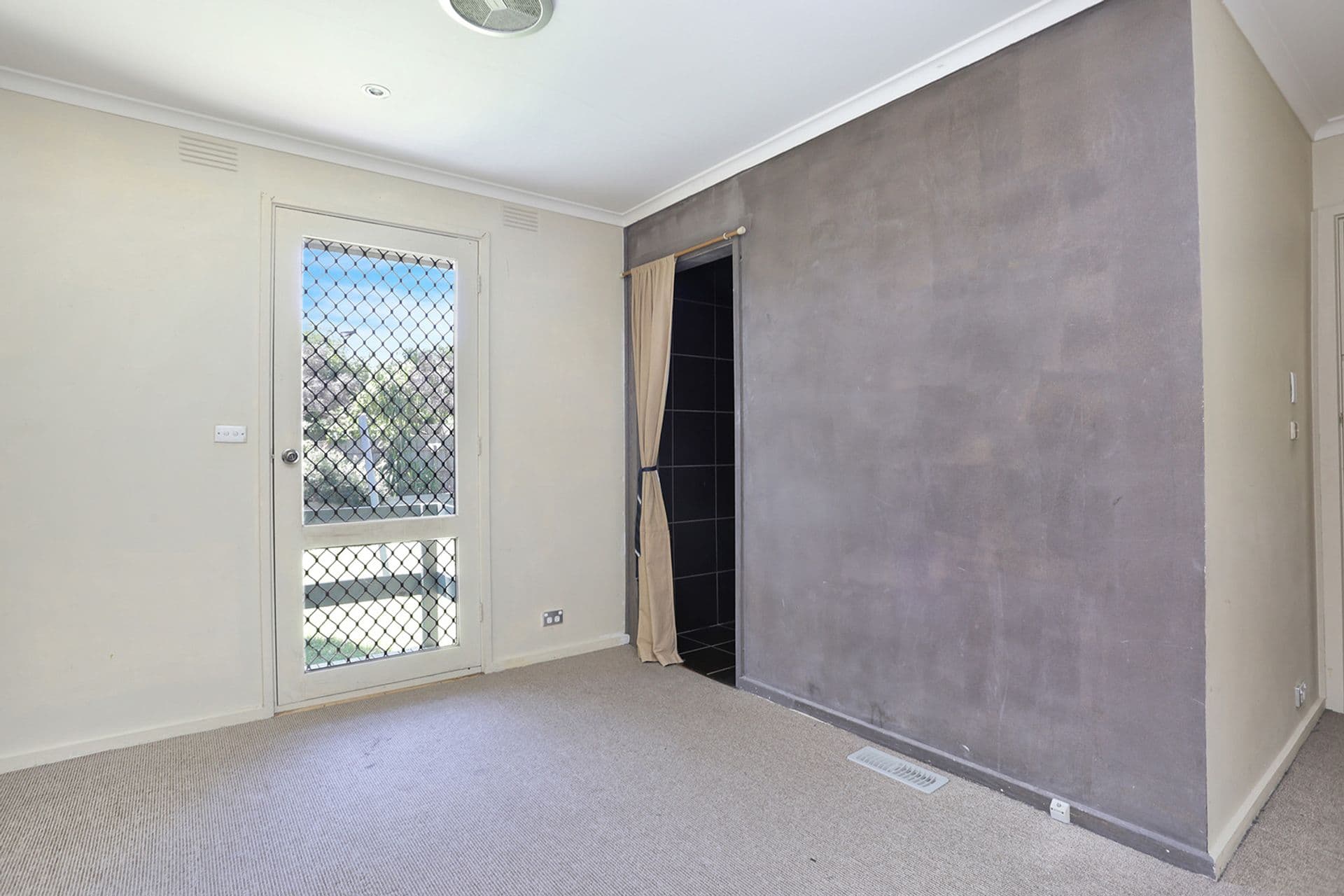 21 Frognal Drive, Noble Park North, VIC, 3174, Noble Park North - Thumbnail 4