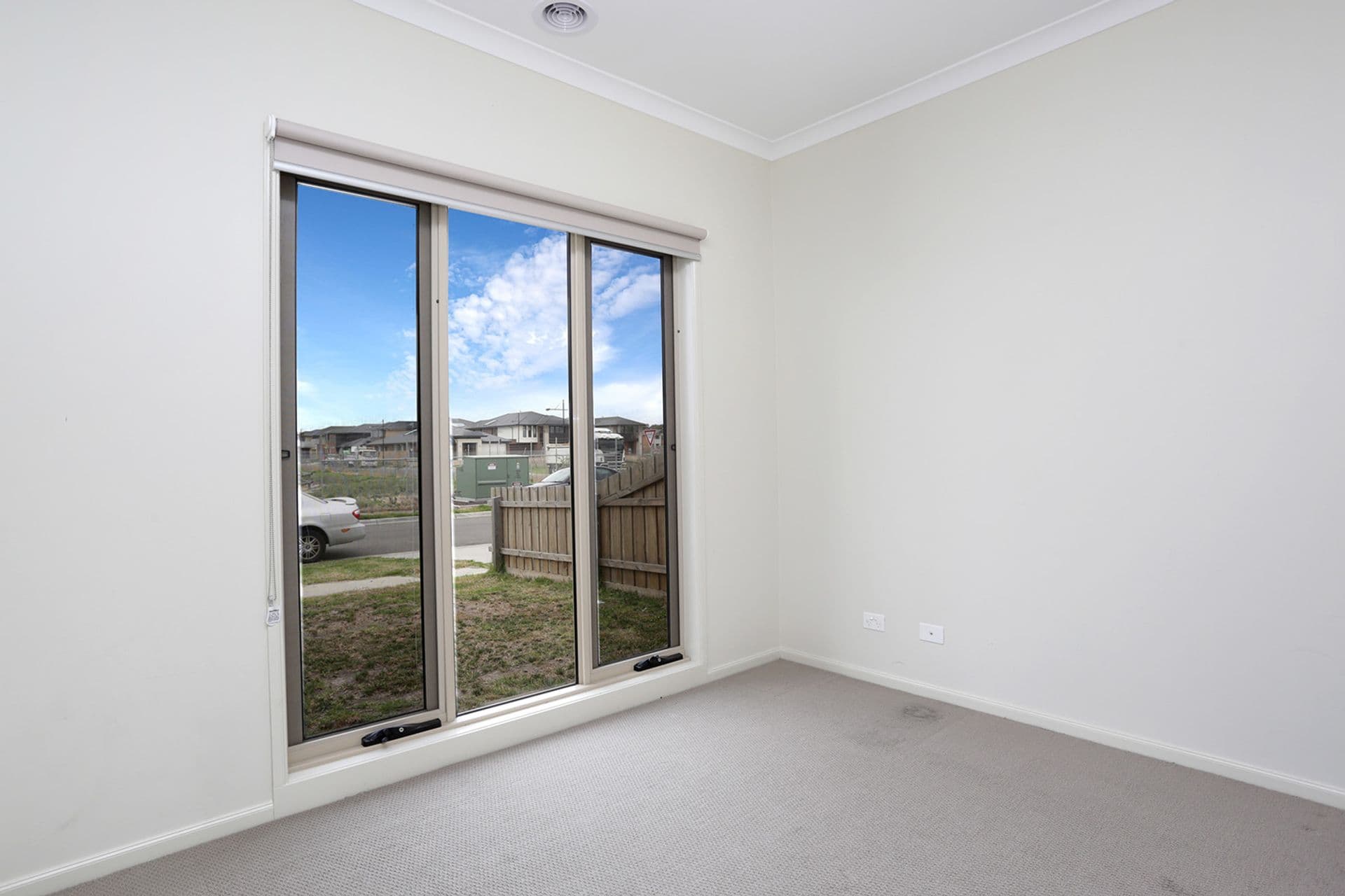 3 Waterfront Way, Keysborough, VIC, 3173, Keysborough - Thumbnail 7