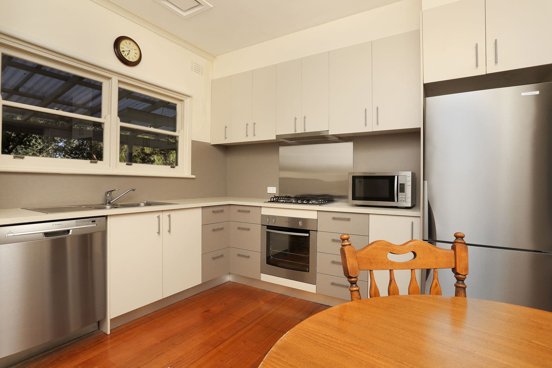 77 Whitworth Avenue, Springvale, VIC, 3171, Springvale - Thumbnail 2