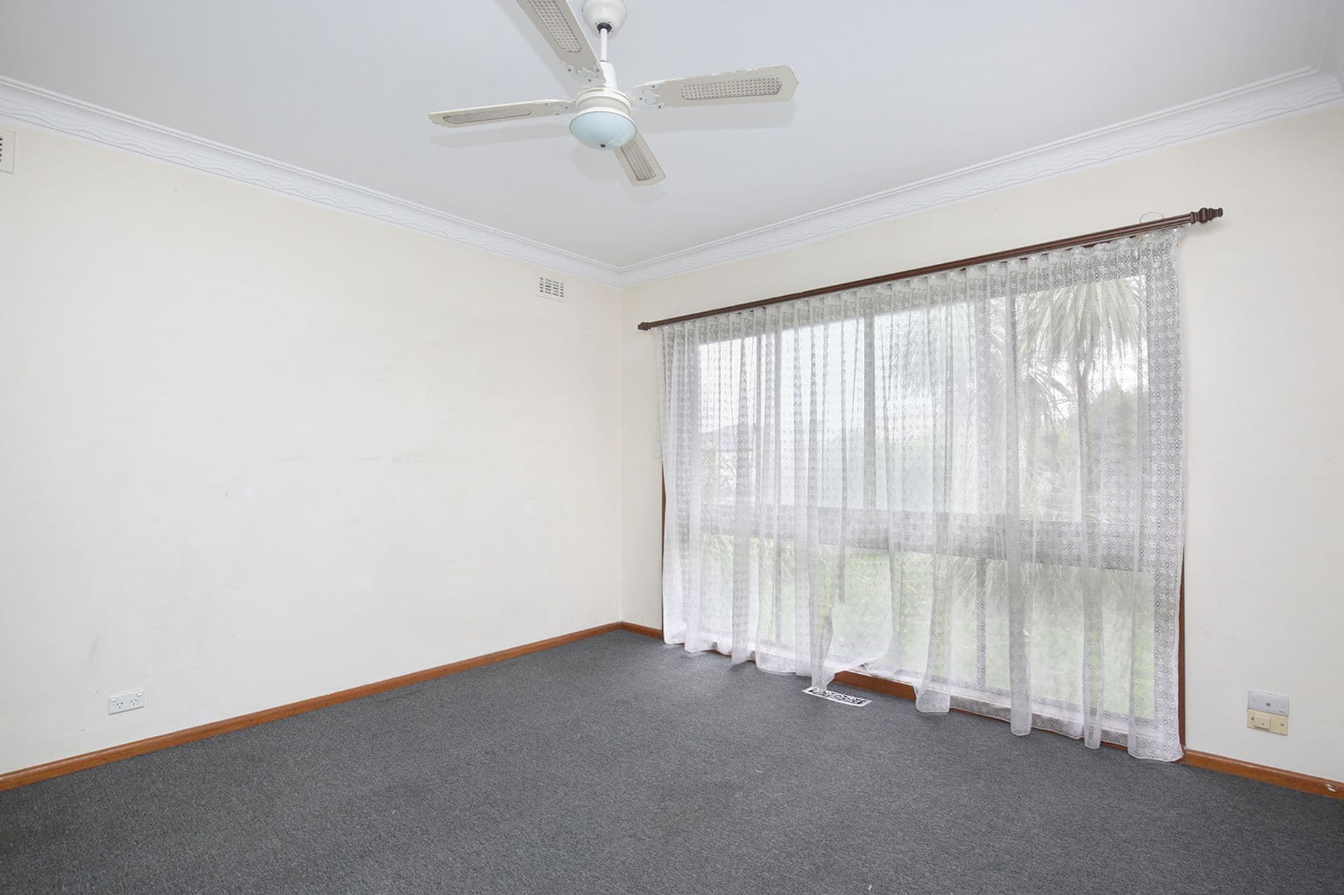 13 Mather Road, Noble Park, VIC, 3174, Noble Park - Thumbnail 6