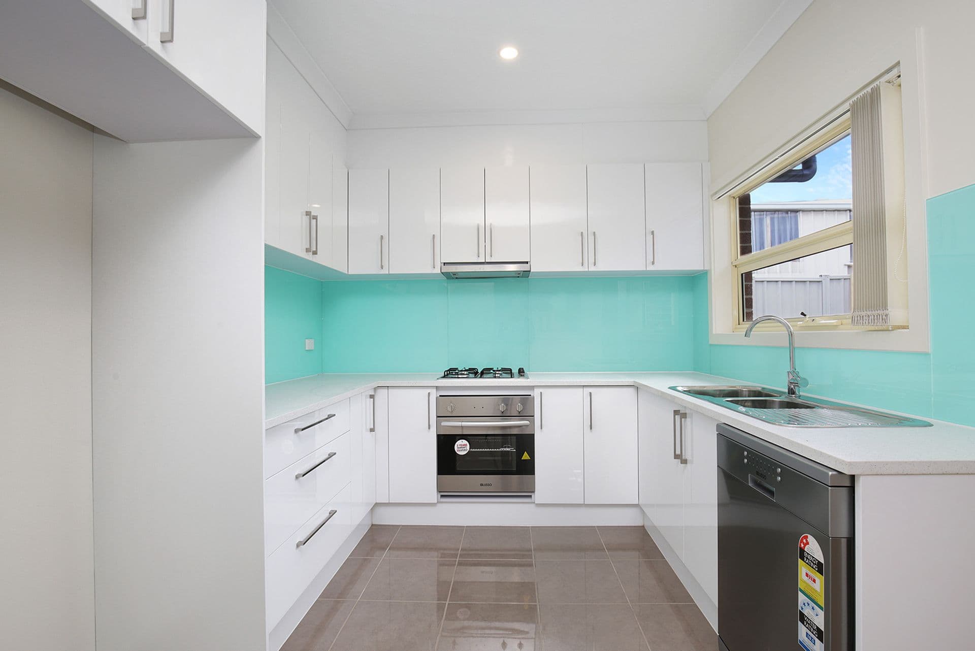 2/218 Corrigan Road, Noble Park, VIC, 3174, Noble Park - Thumbnail 3