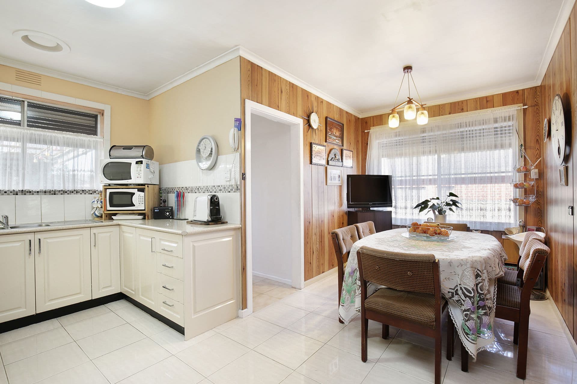 3 Victor Avenue, Dandenong, VIC, 3175, Dandenong - Thumbnail 4