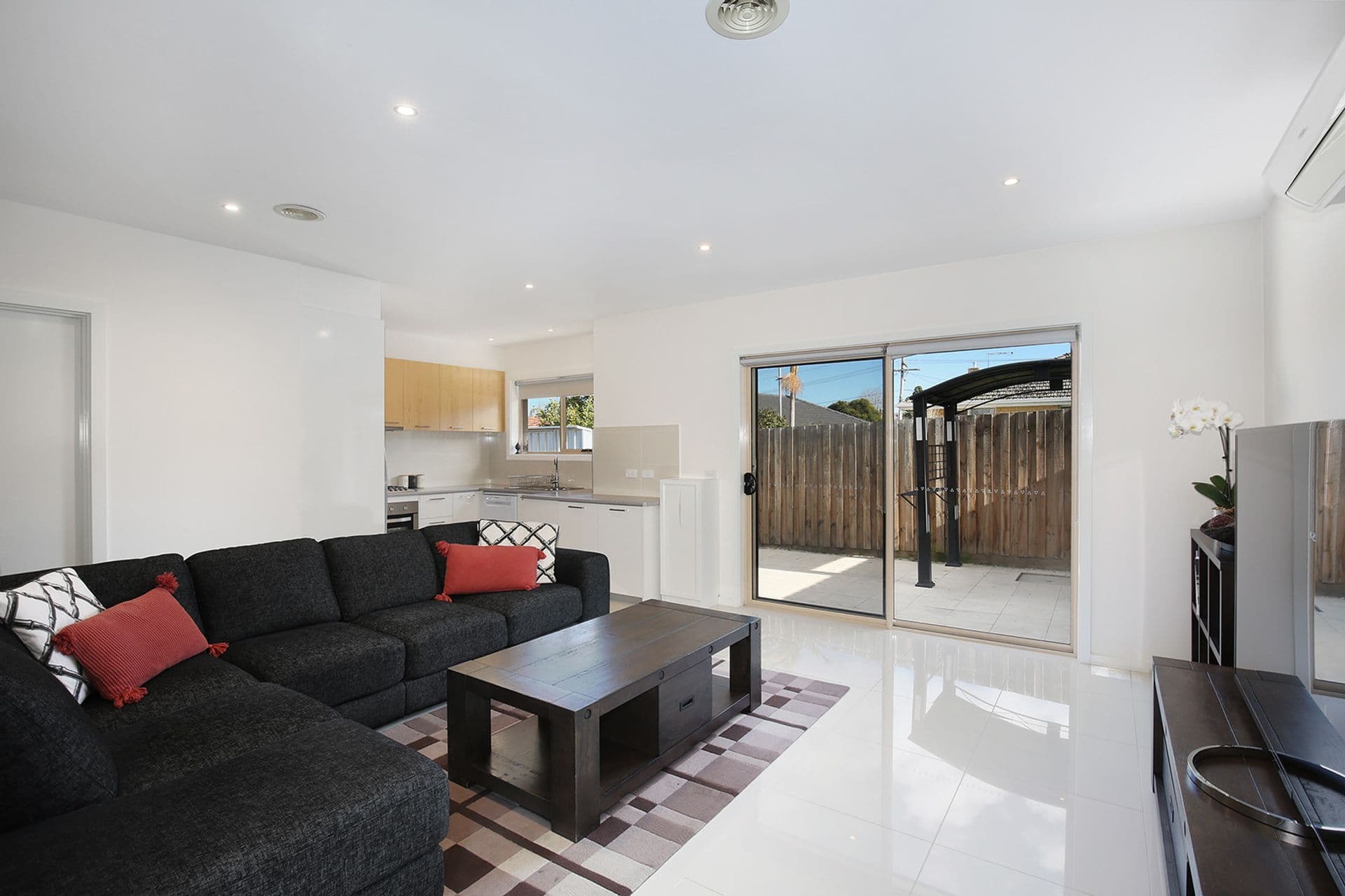 2/2 Lebanon Street, Dandenong, VIC, 3175, Dandenong - Thumbnail 3