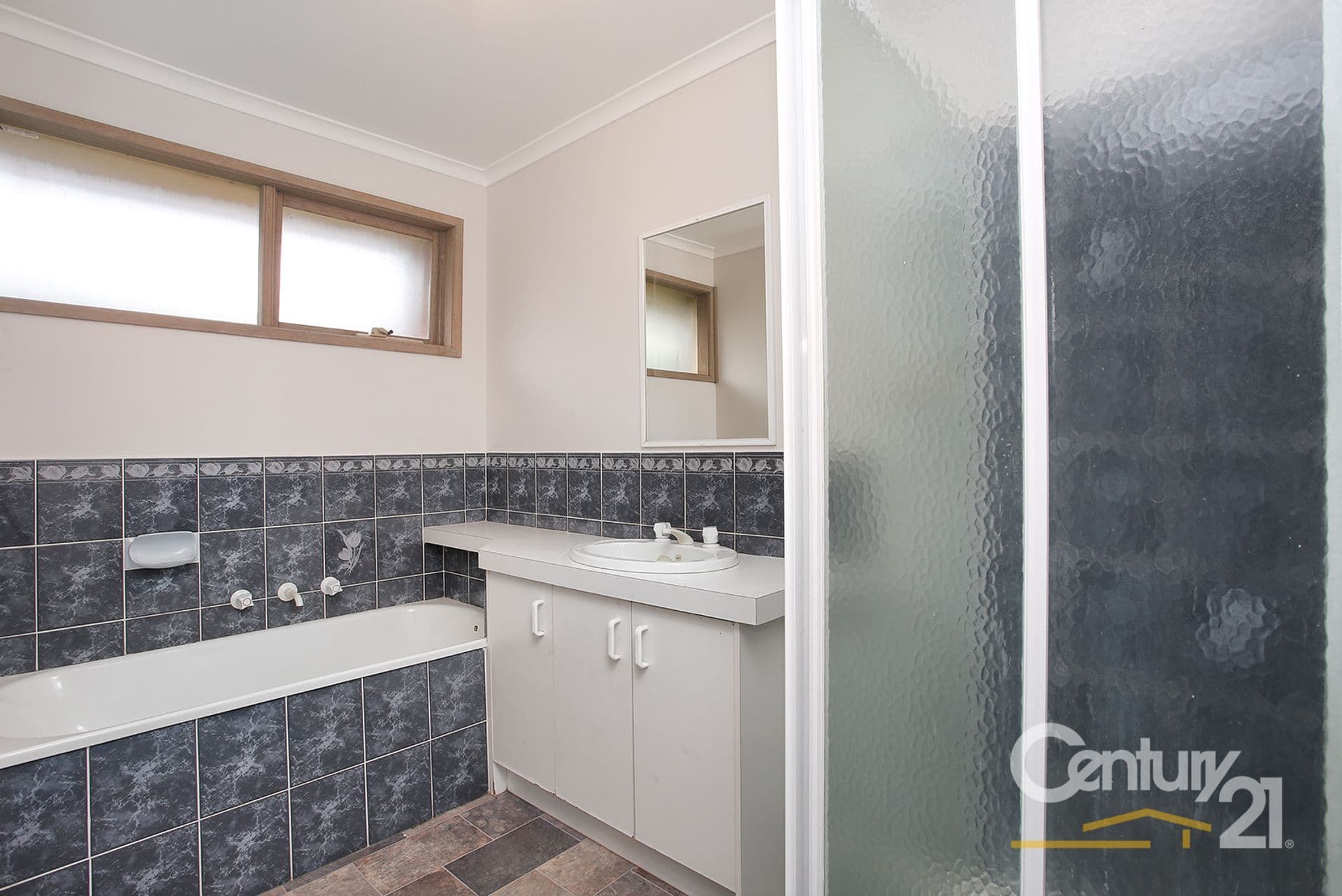 38 Bellevue Drive, Berwick, VIC, 3806, Berwick - Thumbnail 6