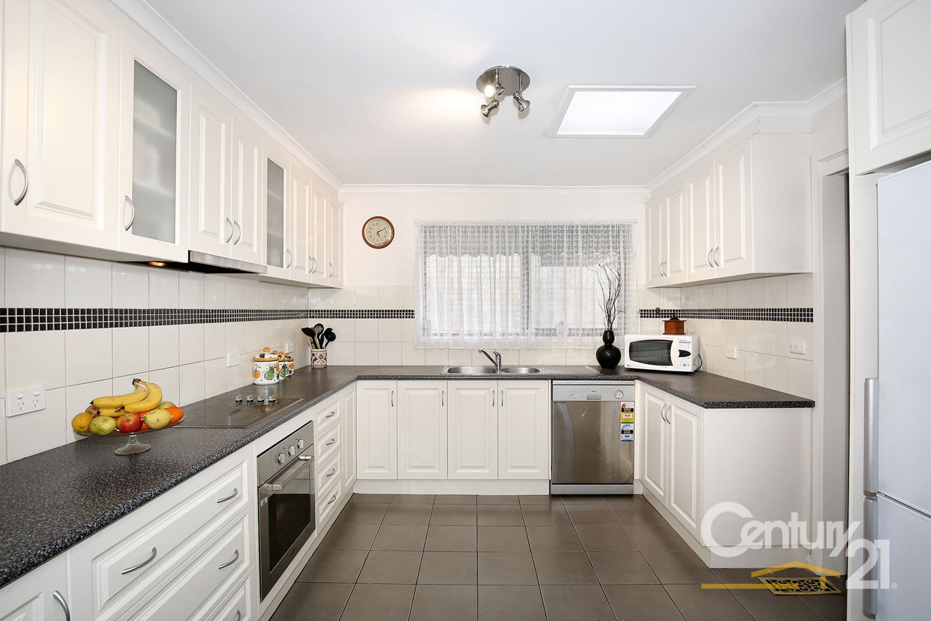 70  Carlton Road, Dandenong North, VIC, 3175, Dandenong North - Thumbnail 2
