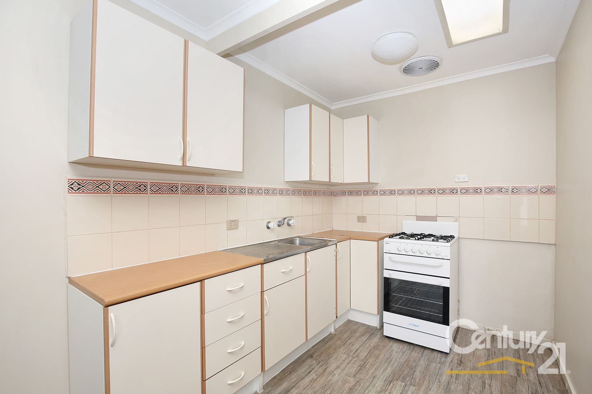 3/20-24 Noble Street, Noble Park, VIC, 3174, Noble Park - Thumbnail 2