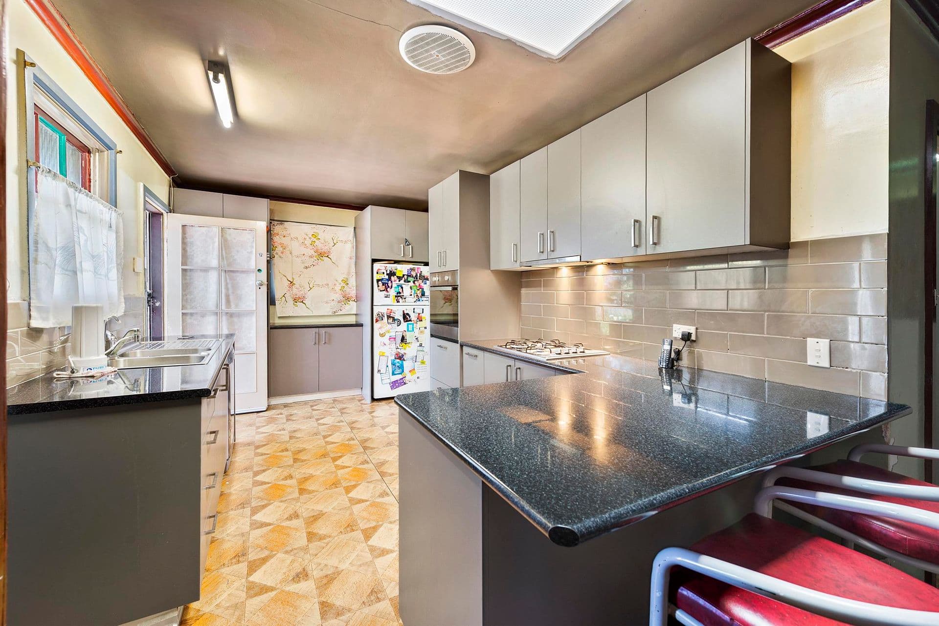 6 Butler Street, Eumemmerring, VIC, 3177, Eumemmerring - Thumbnail 3