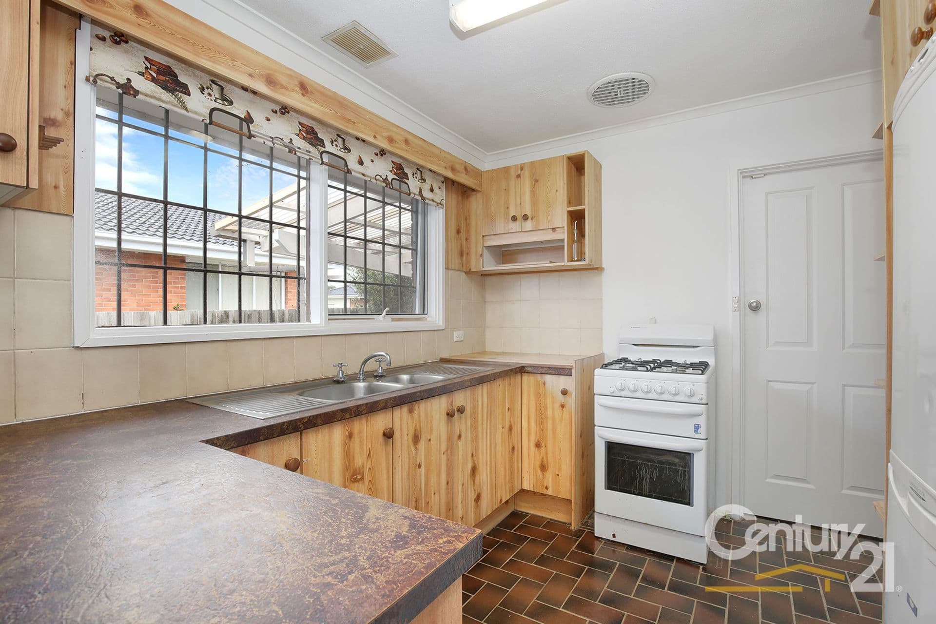 8 Birrong Avenue, Noble Park, VIC, 3174, Noble Park - Thumbnail 4