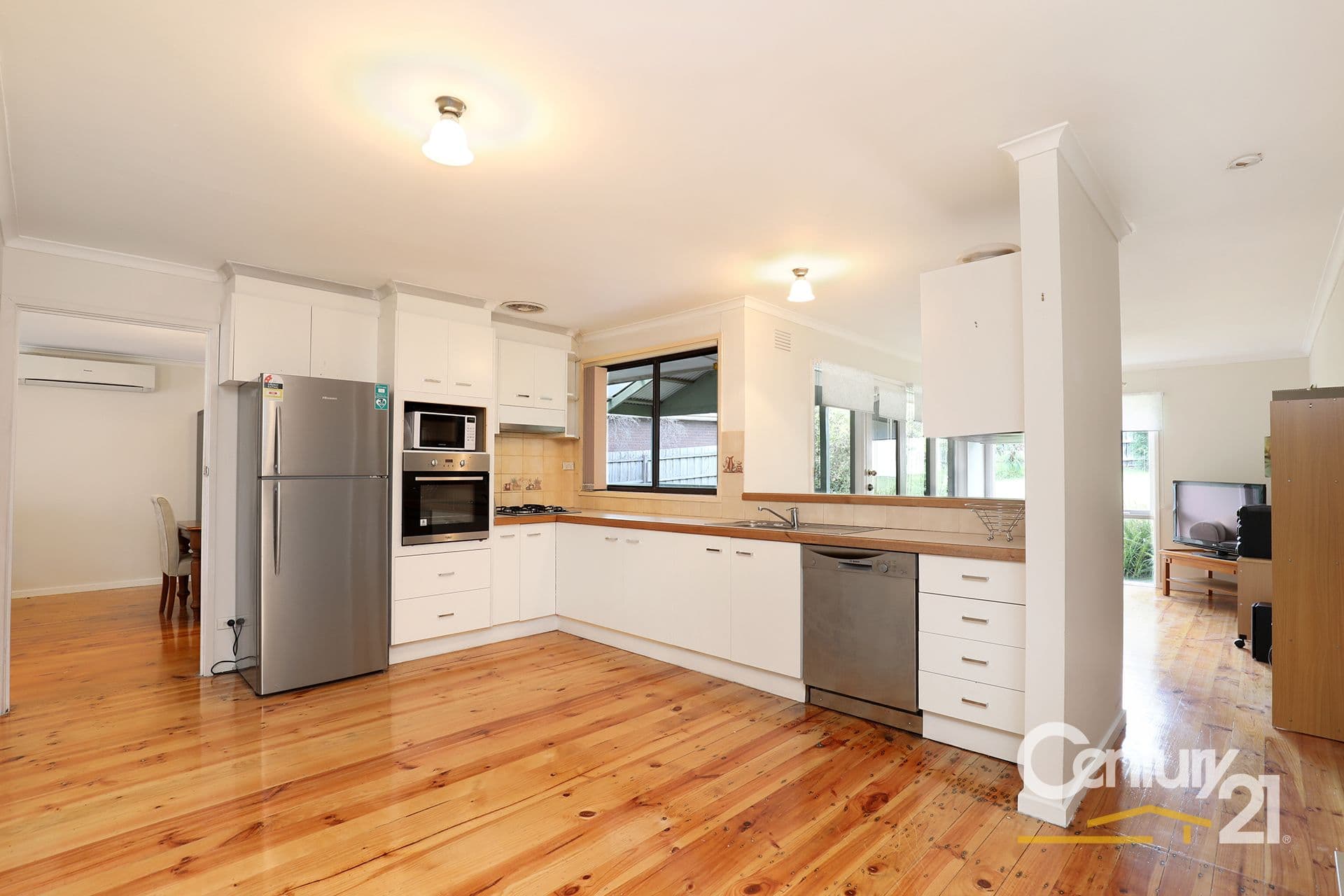 9 Howson Close, Endeavour Hills, VIC, 3802, Endeavour Hills - Thumbnail 4