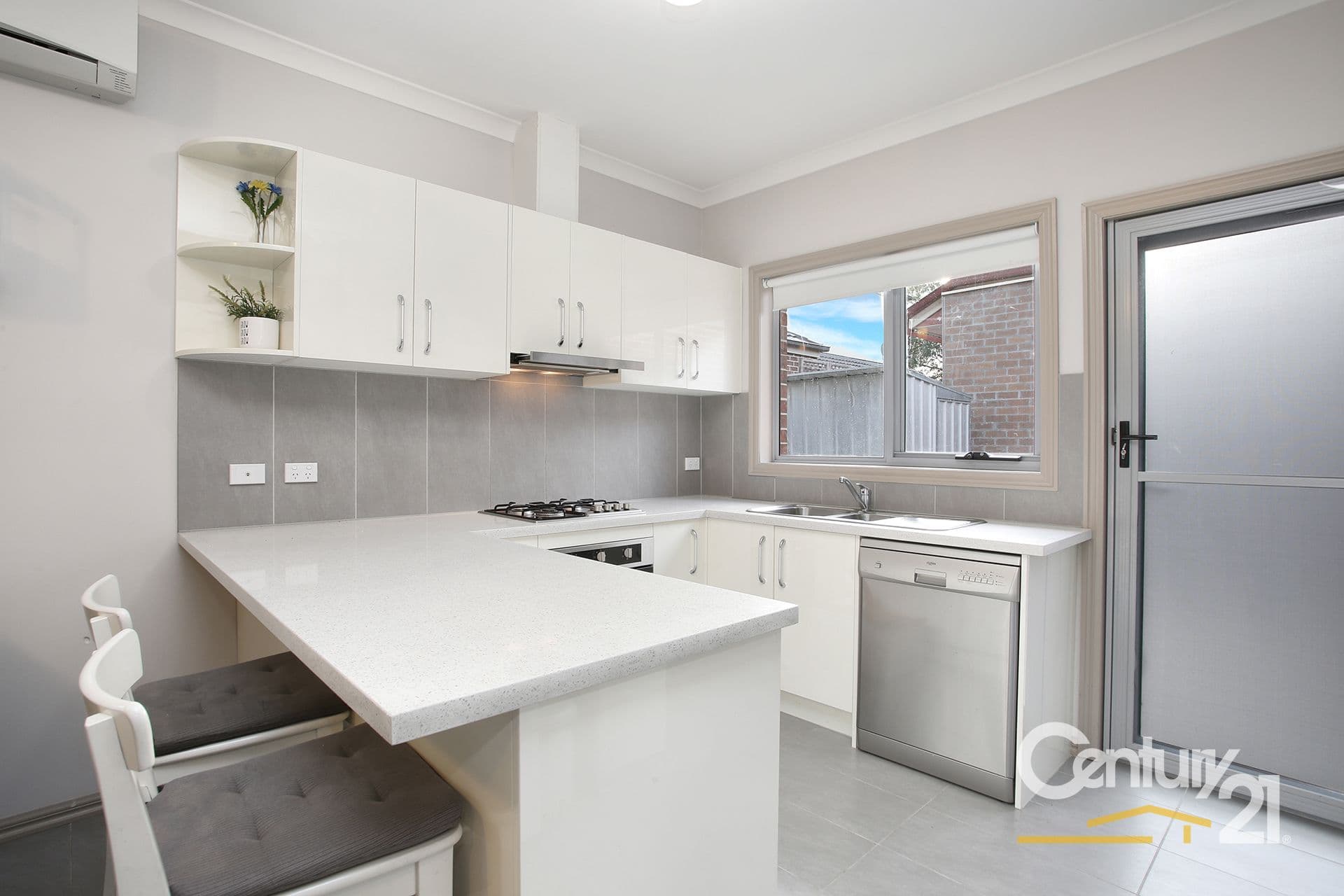 3/12 Ambrie Cresent, Noble Park, VIC, 3174, Noble Park - Thumbnail 2