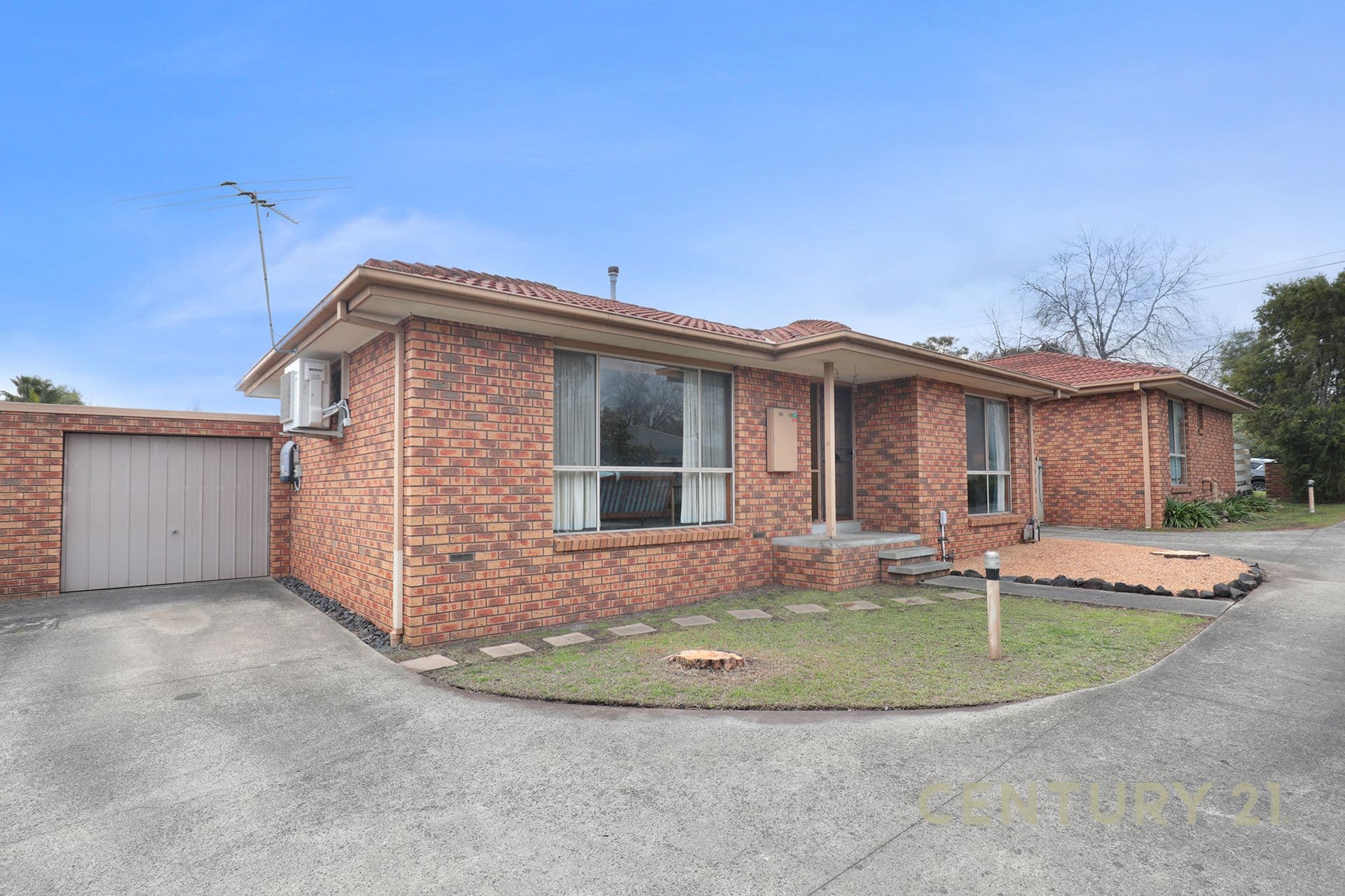 2/84 Dunblane Road, Noble Park, VIC, 3174, Noble Park - Thumbnail 2