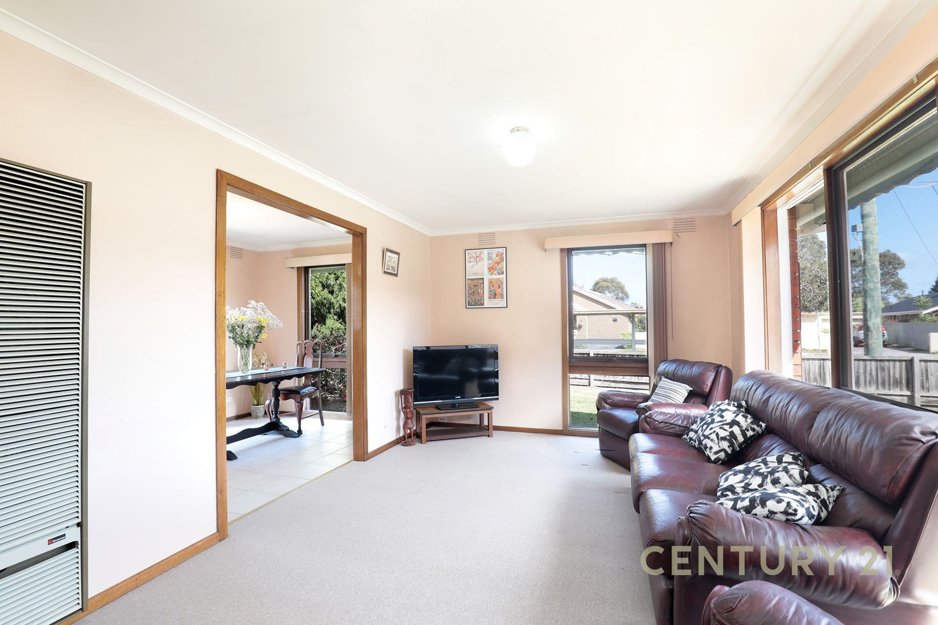 127 Howard Road, Dingley Village, VIC, 3172, Dingley Village - Thumbnail 2