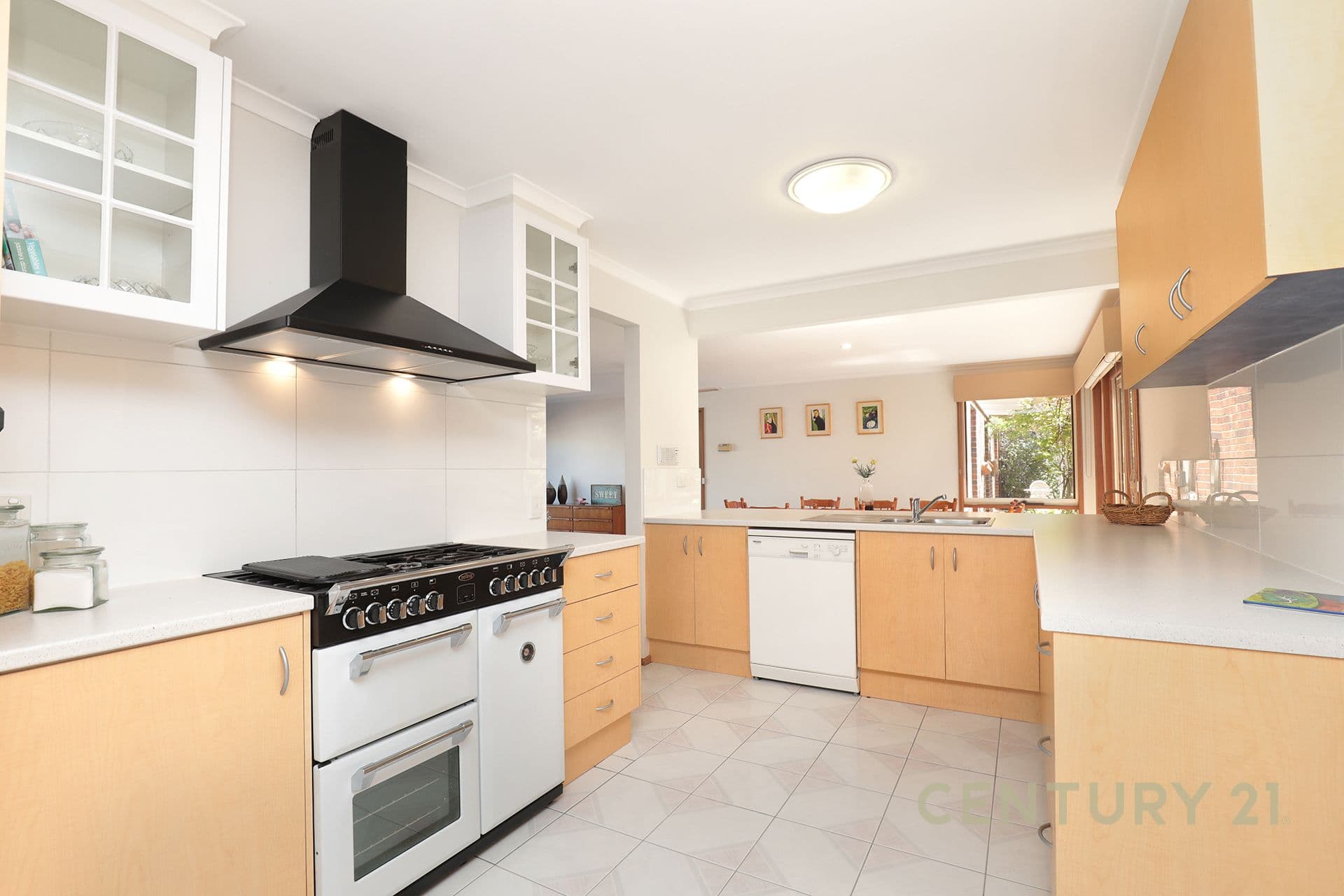 111 David Collins Drive, Endeavour Hills, VIC, 3802, Endeavour Hills - Thumbnail 4
