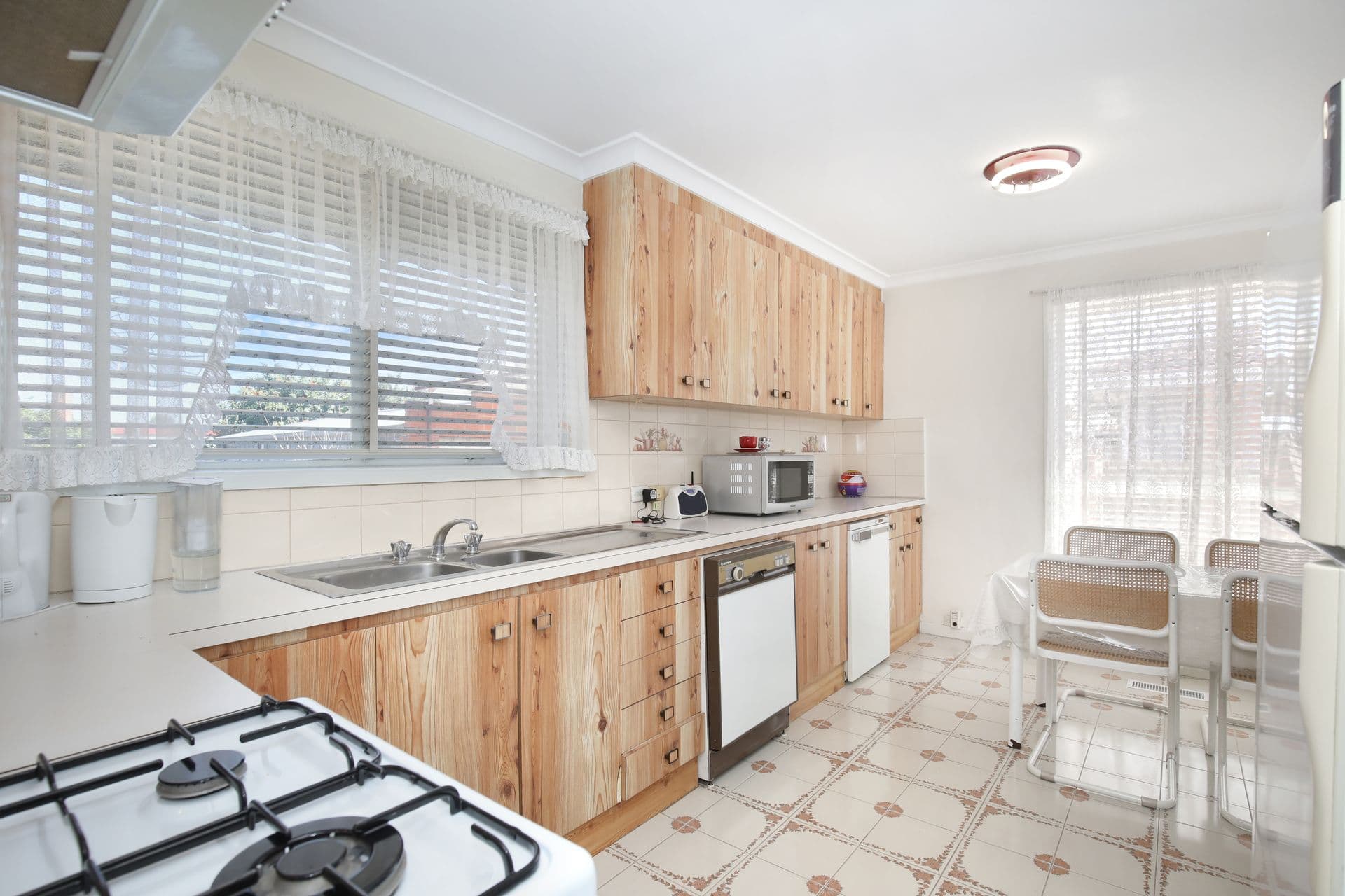 62 Bertha Street, Springvale, VIC, 3171, Springvale - Thumbnail 2