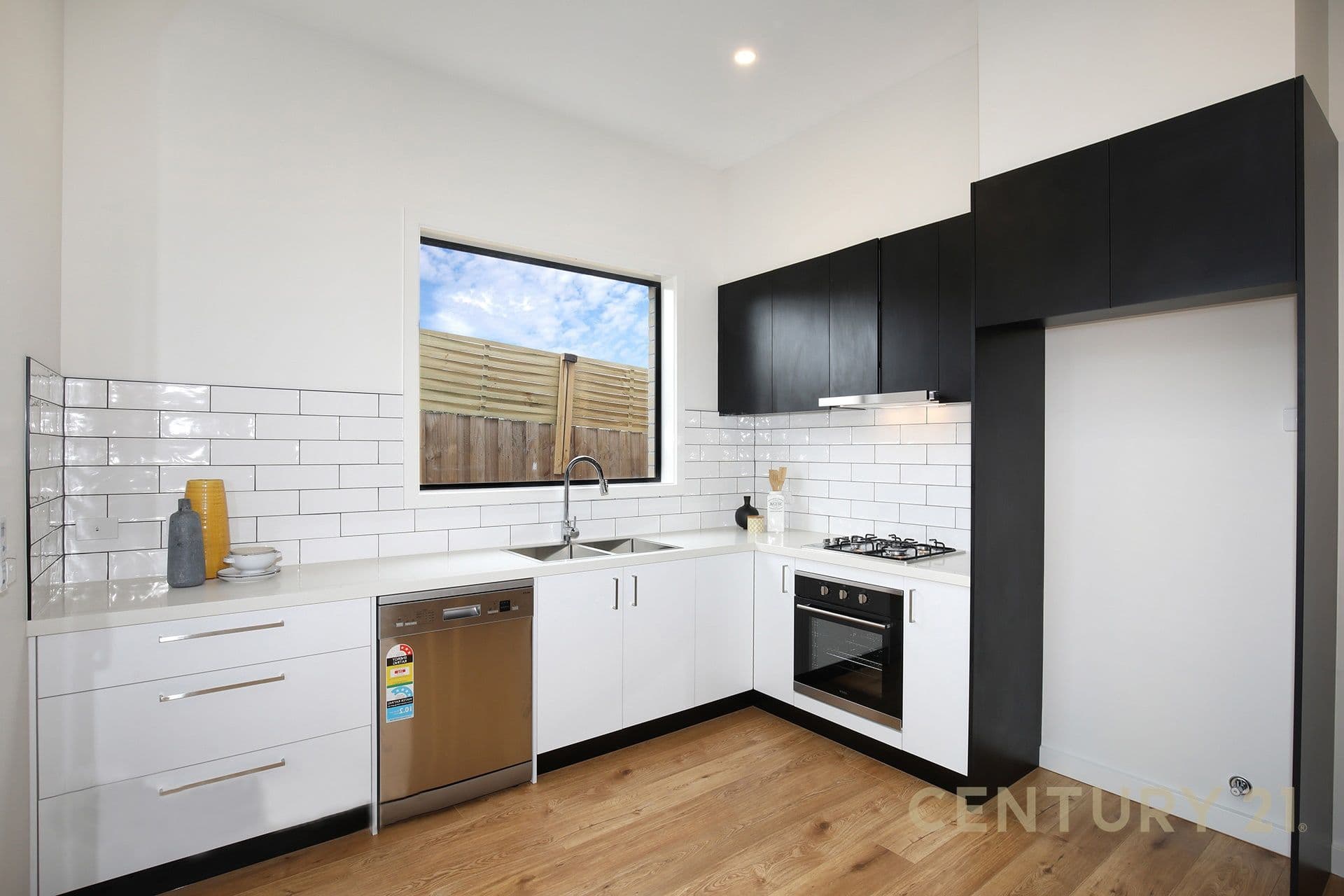 2/6 Eden Court, Noble Park, VIC, 3174, Noble Park - Thumbnail 2