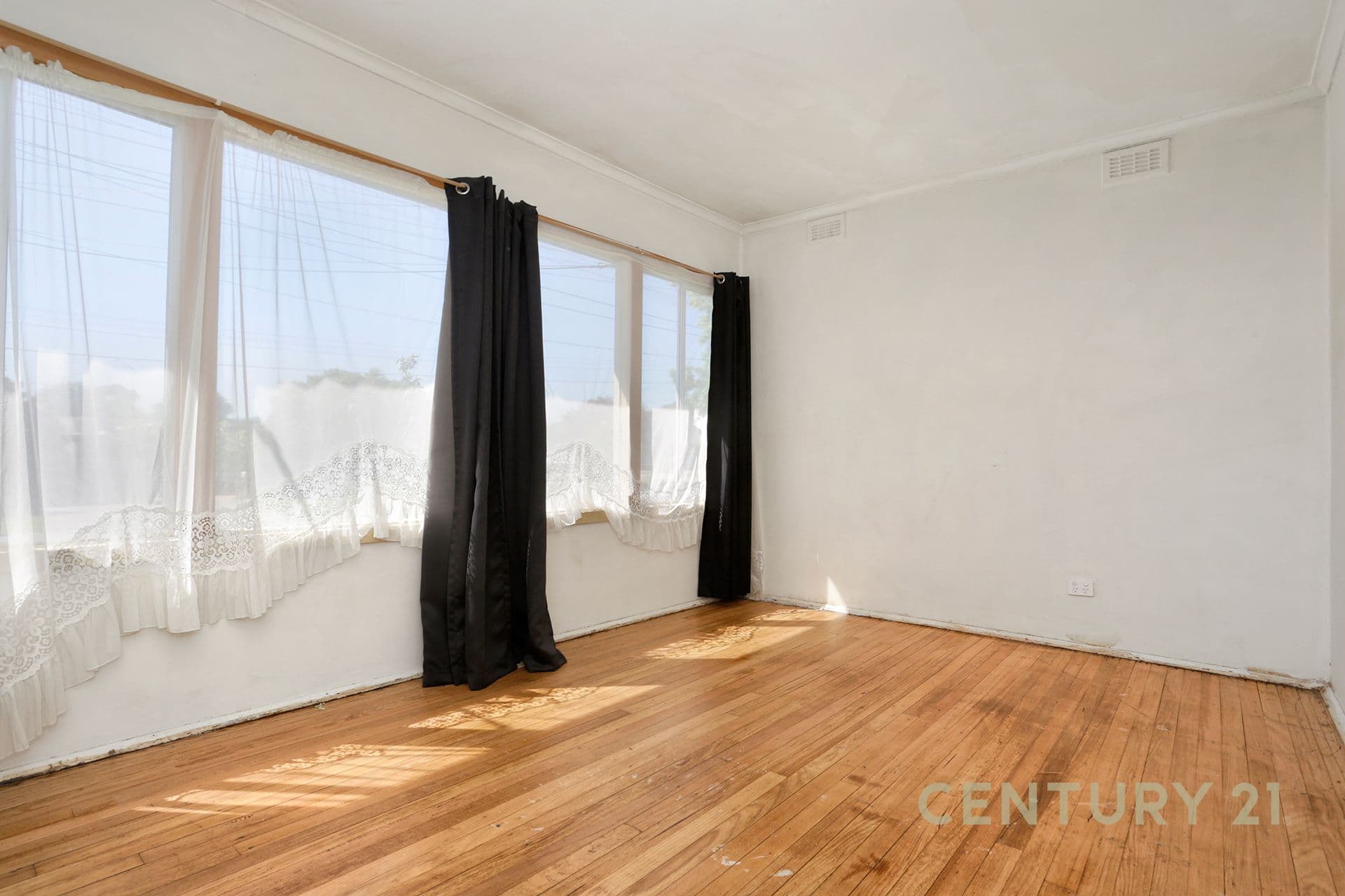 114 Power Road, Doveton, VIC, 3177, Doveton - Thumbnail 6