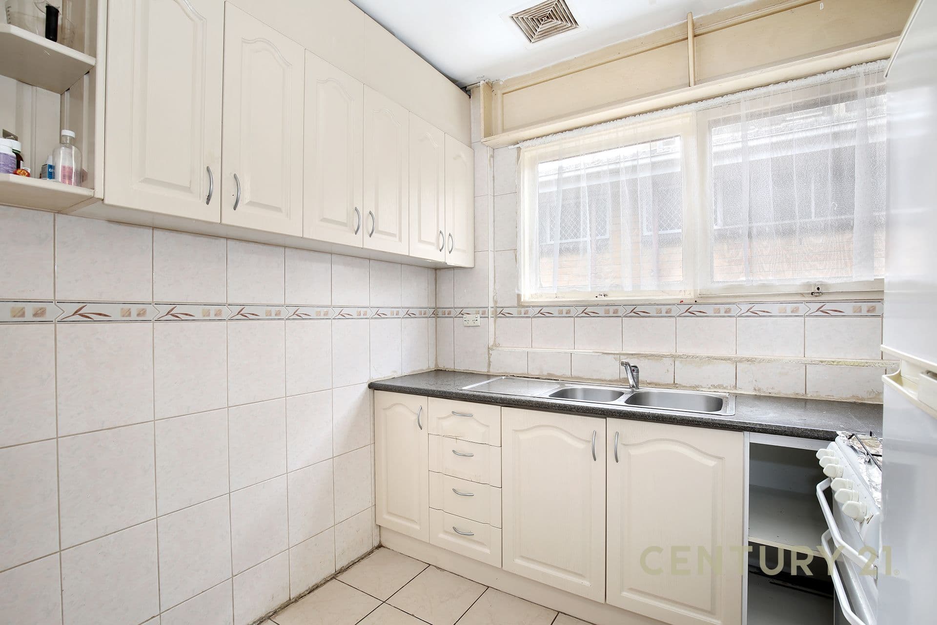 4/57  Clow Street, Dandenong, VIC, 3175, Dandenong - Thumbnail 3