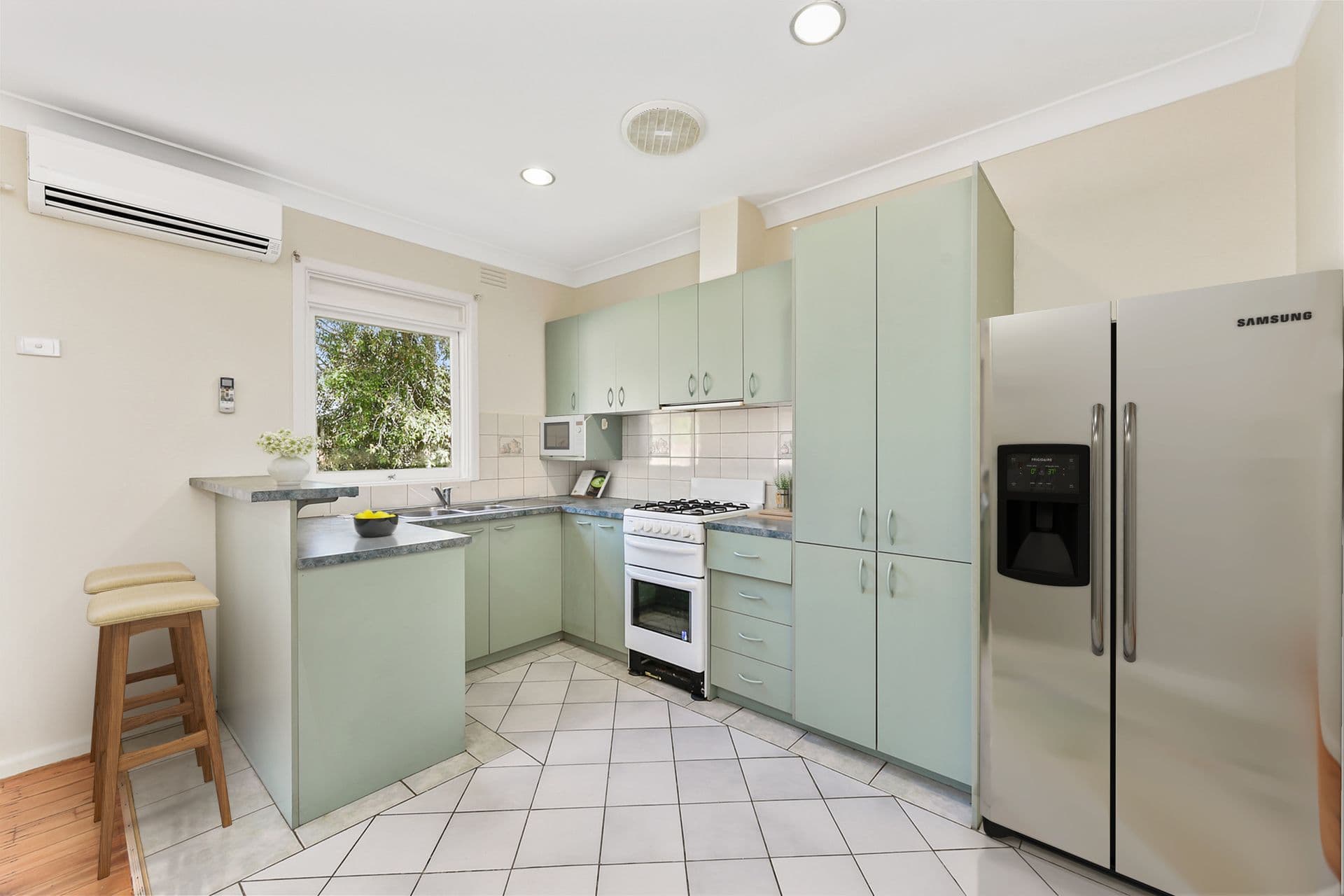 11/98 Kelvinside Road, Noble Park, VIC, 3174, Noble Park - Thumbnail 3