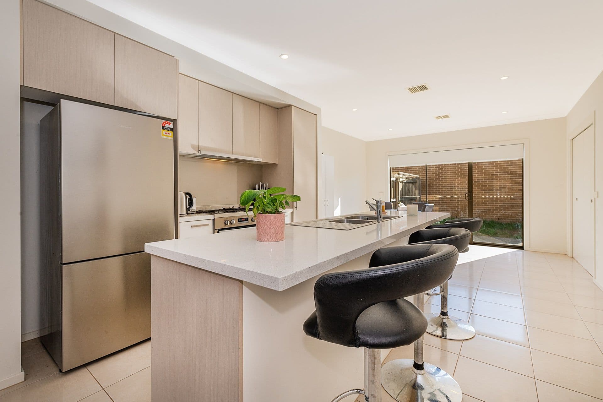 11 Merrimack Crescent, Keysborough, VIC, 3173, Keysborough - Thumbnail 3