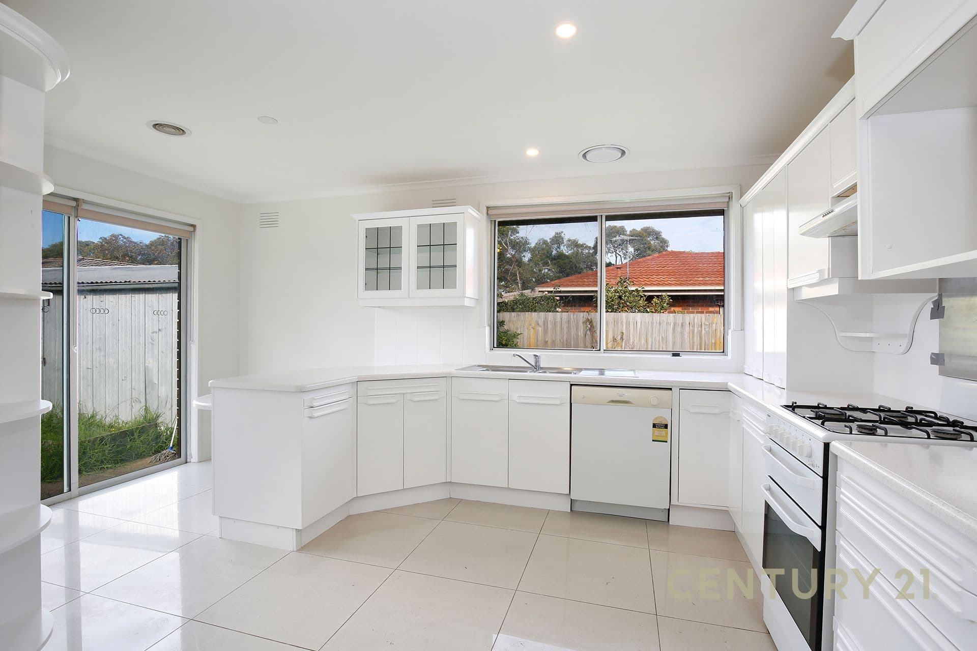 4 Manning Close, Hampton Park, VIC, 3976, Hampton Park - Thumbnail 3