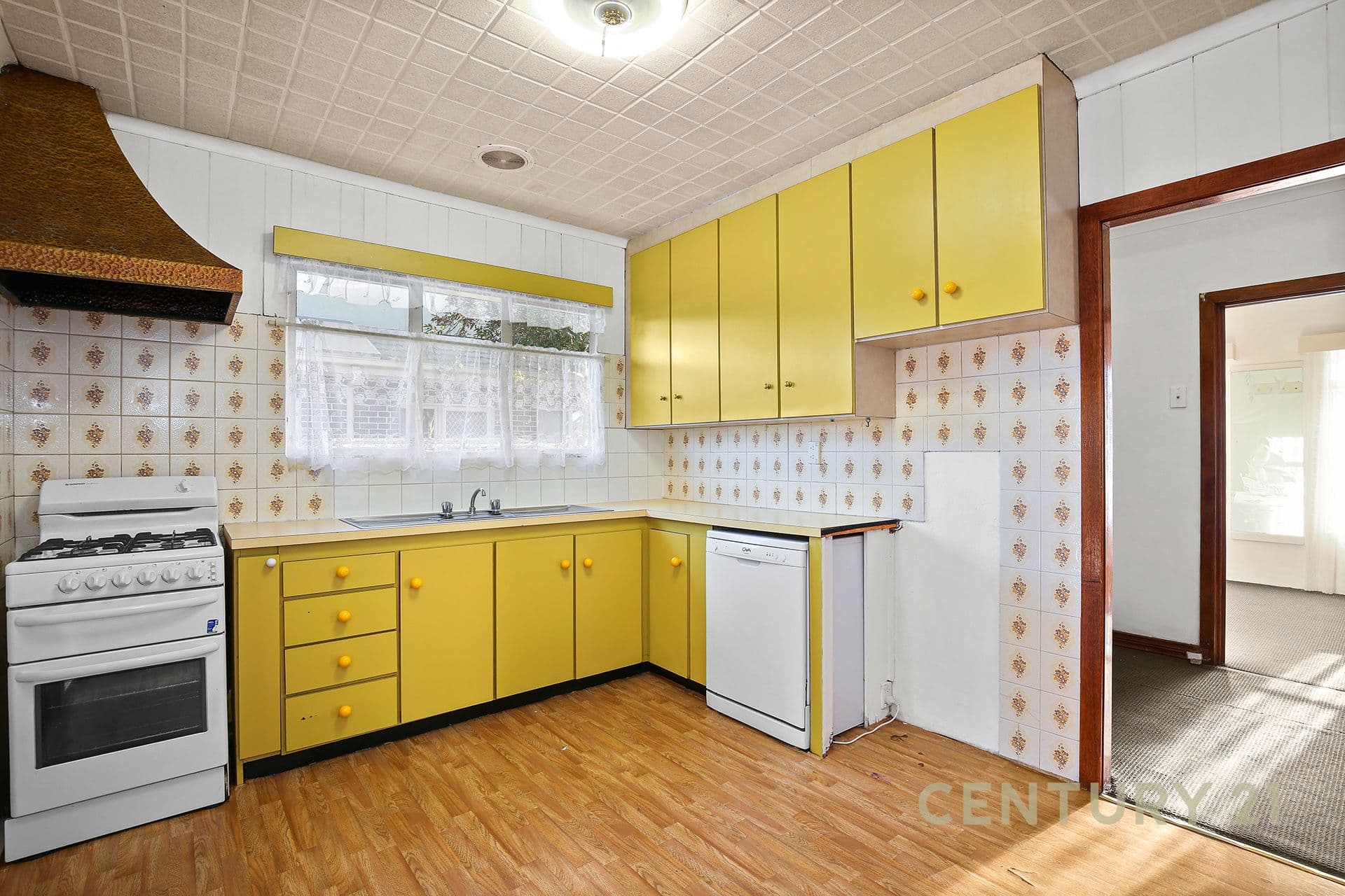 4 Deakin Crescent, Dandenong North, VIC, 3175, Dandenong North - Thumbnail 3