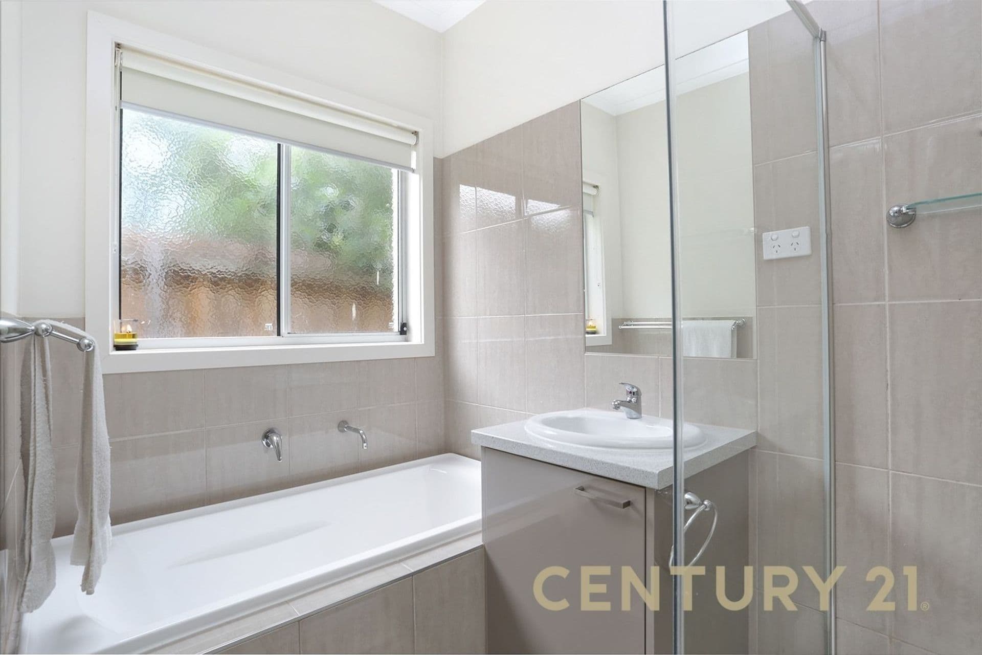 2/10 Kingswood Crescent, Noble Park North, VIC, 3174, Noble Park North - Thumbnail 7
