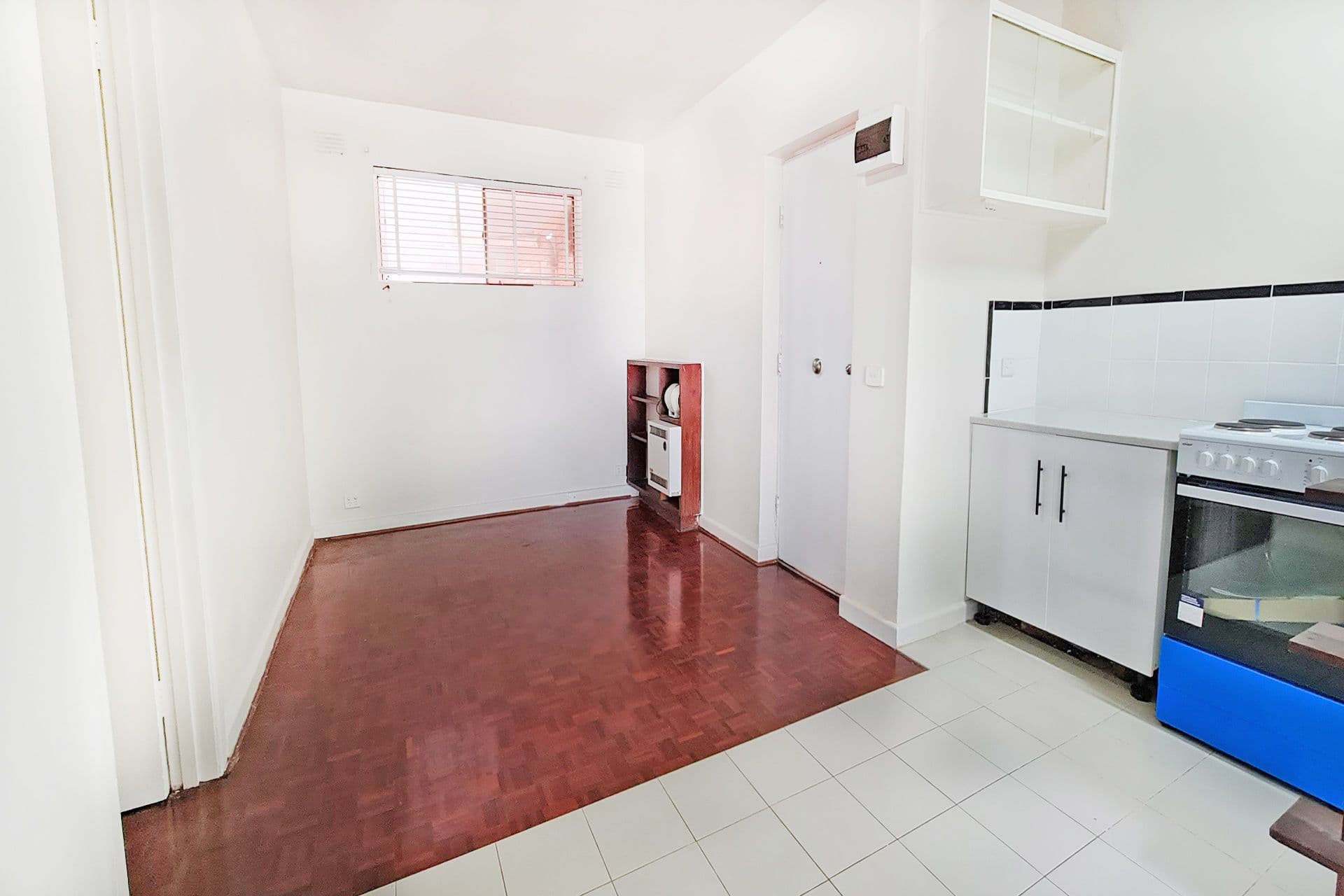 2/104 Springvale Road, Springvale, VIC, 3171, Springvale - Thumbnail 3
