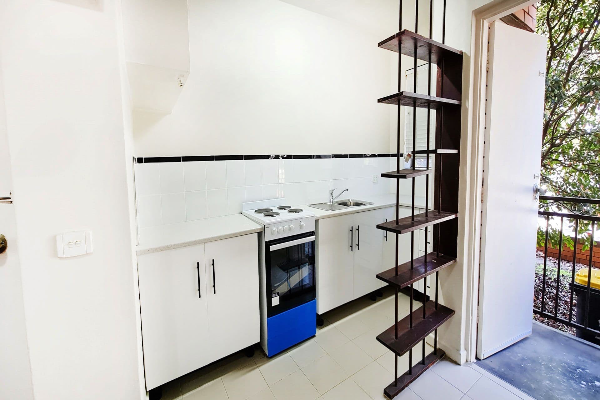 2/104 Springvale Road, Springvale, VIC, 3171, Springvale - Thumbnail 2