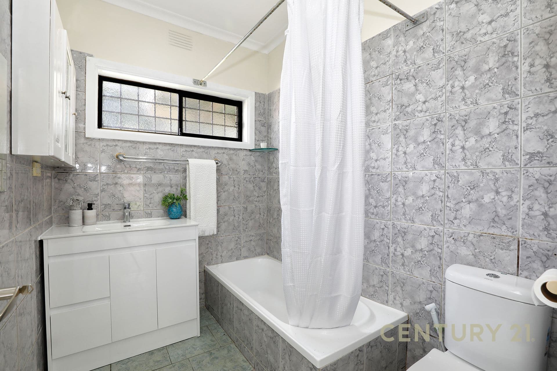 106 Kelvinside Road, Noble Park, VIC, 3174, Noble Park - Thumbnail 8