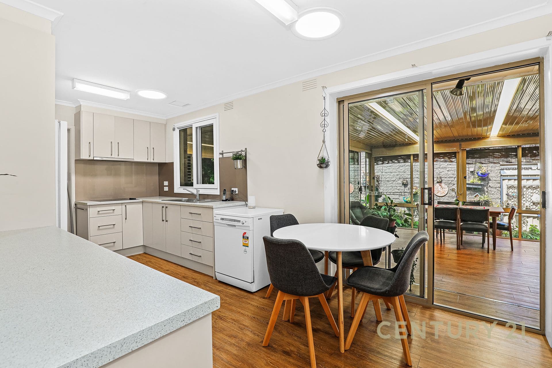 24 Paterson Road, Springvale South, VIC, 3172, Springvale South - Thumbnail 5