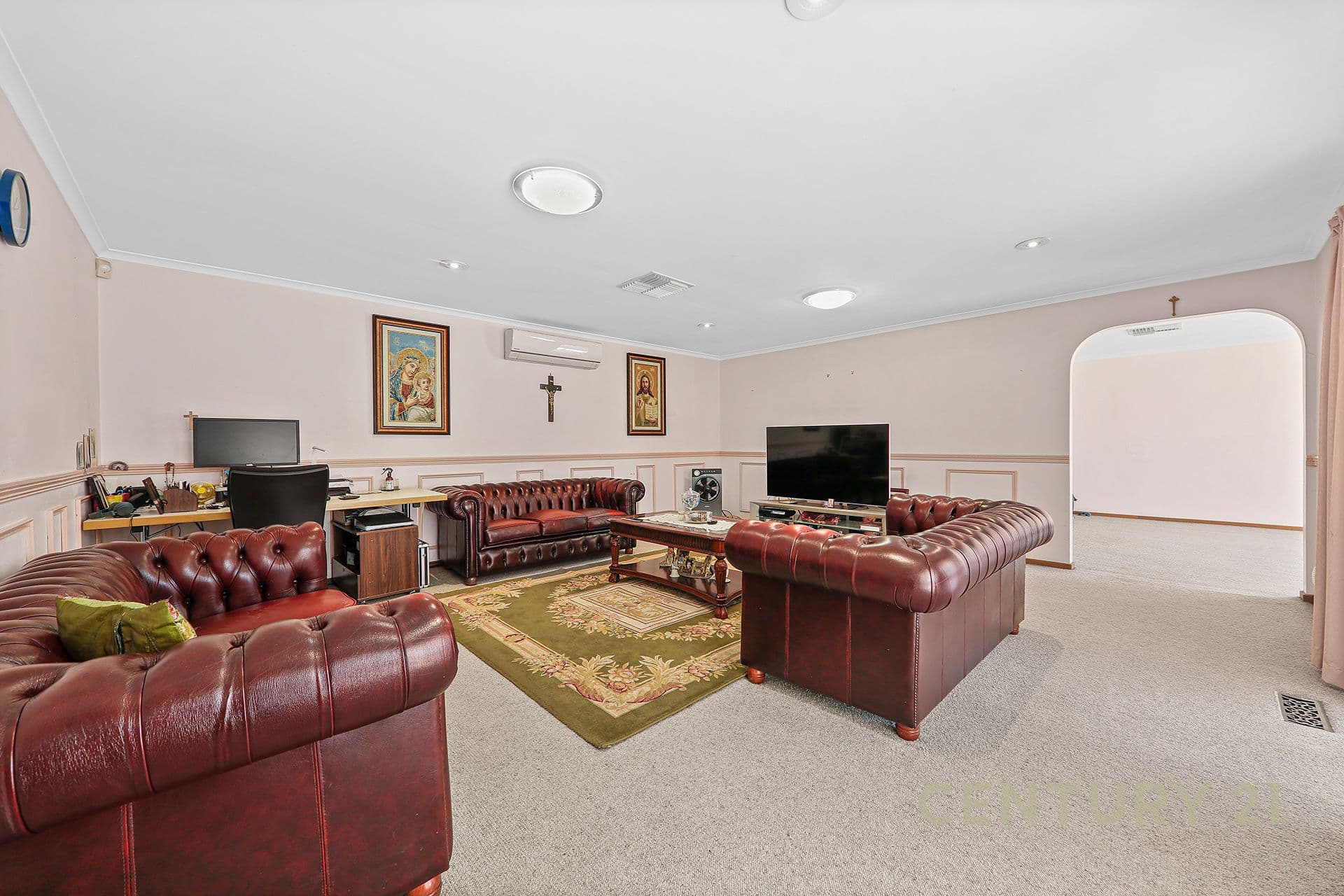 241 James Cook Drive, Endeavour Hills, VIC, 3802, Endeavour Hills - Thumbnail 4
