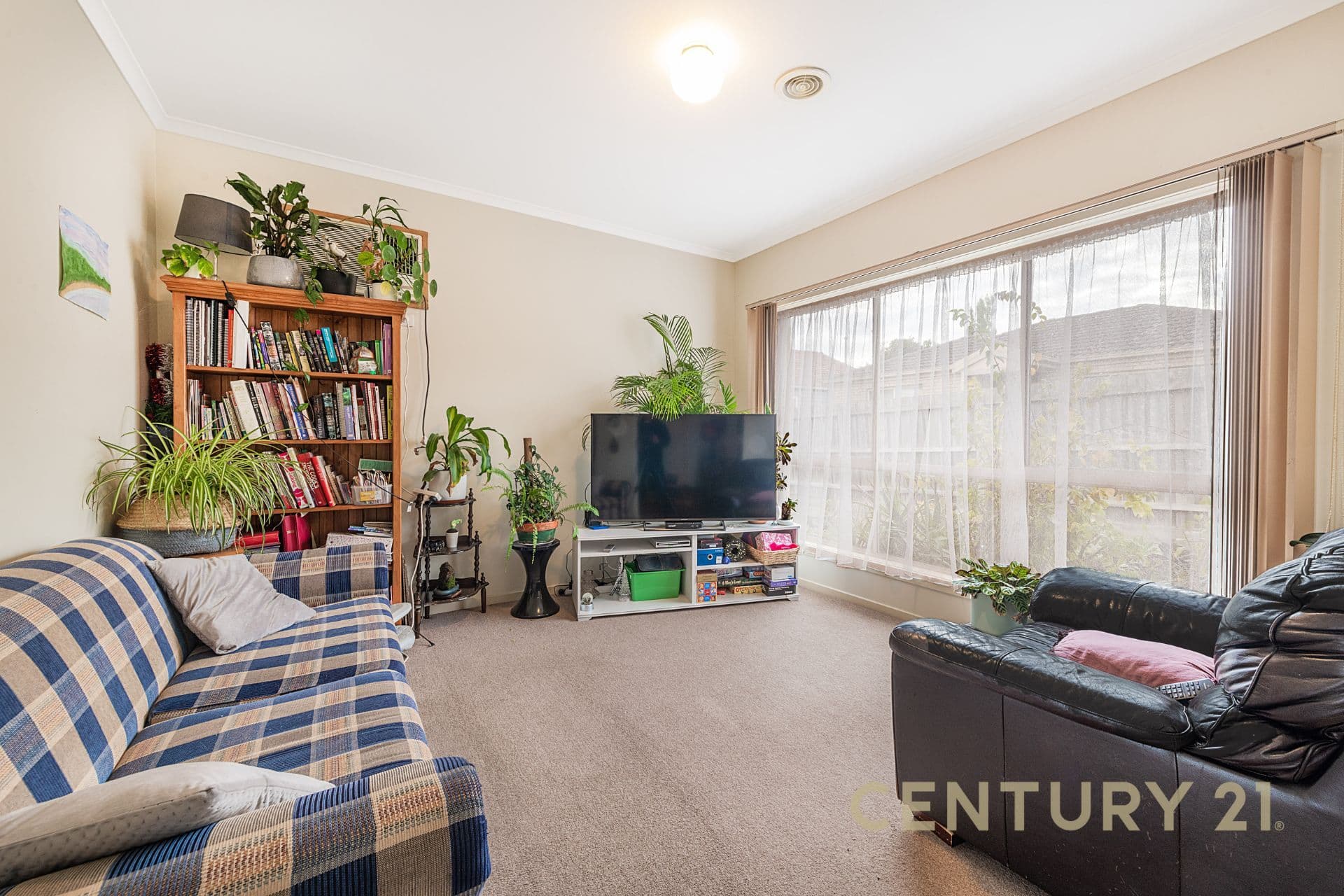 2/33 Benga Avenue, Dandenong, VIC, 3175, Dandenong - Thumbnail 2