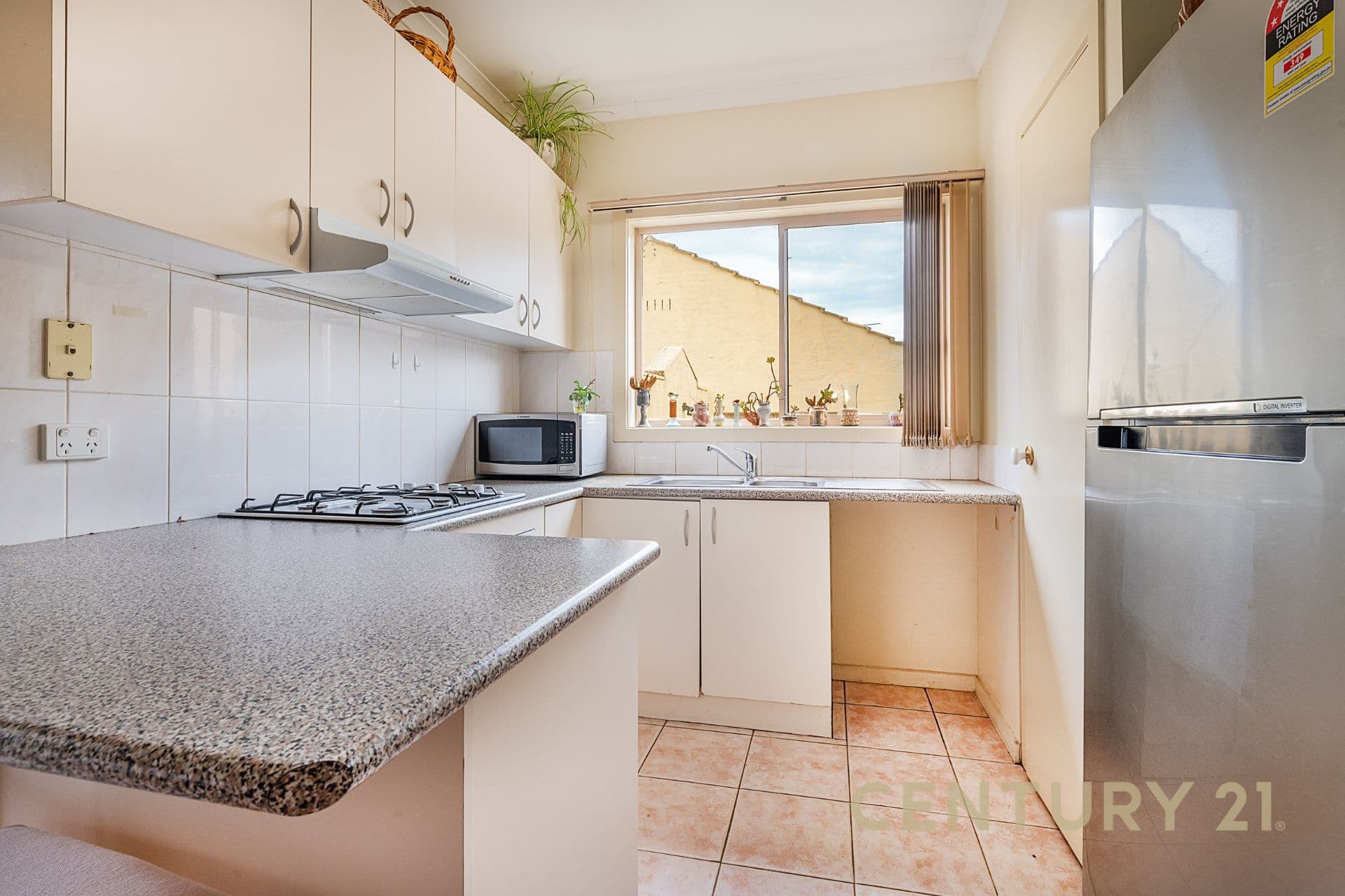 2/33 Benga Avenue, Dandenong, VIC, 3175, Dandenong - Thumbnail 3