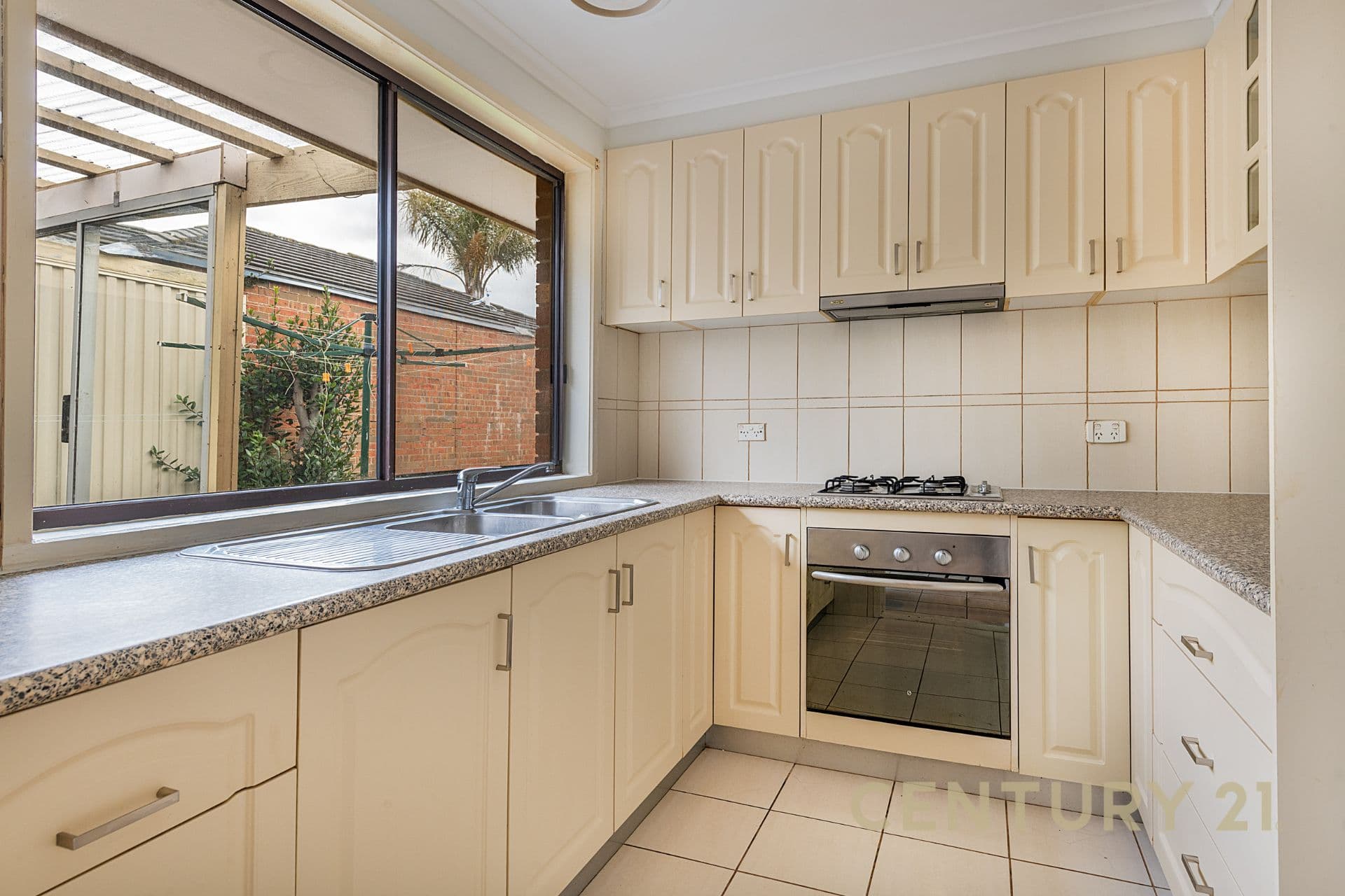 2/7 Ross Street, Dandenong, VIC, 3175, Dandenong - Thumbnail 4