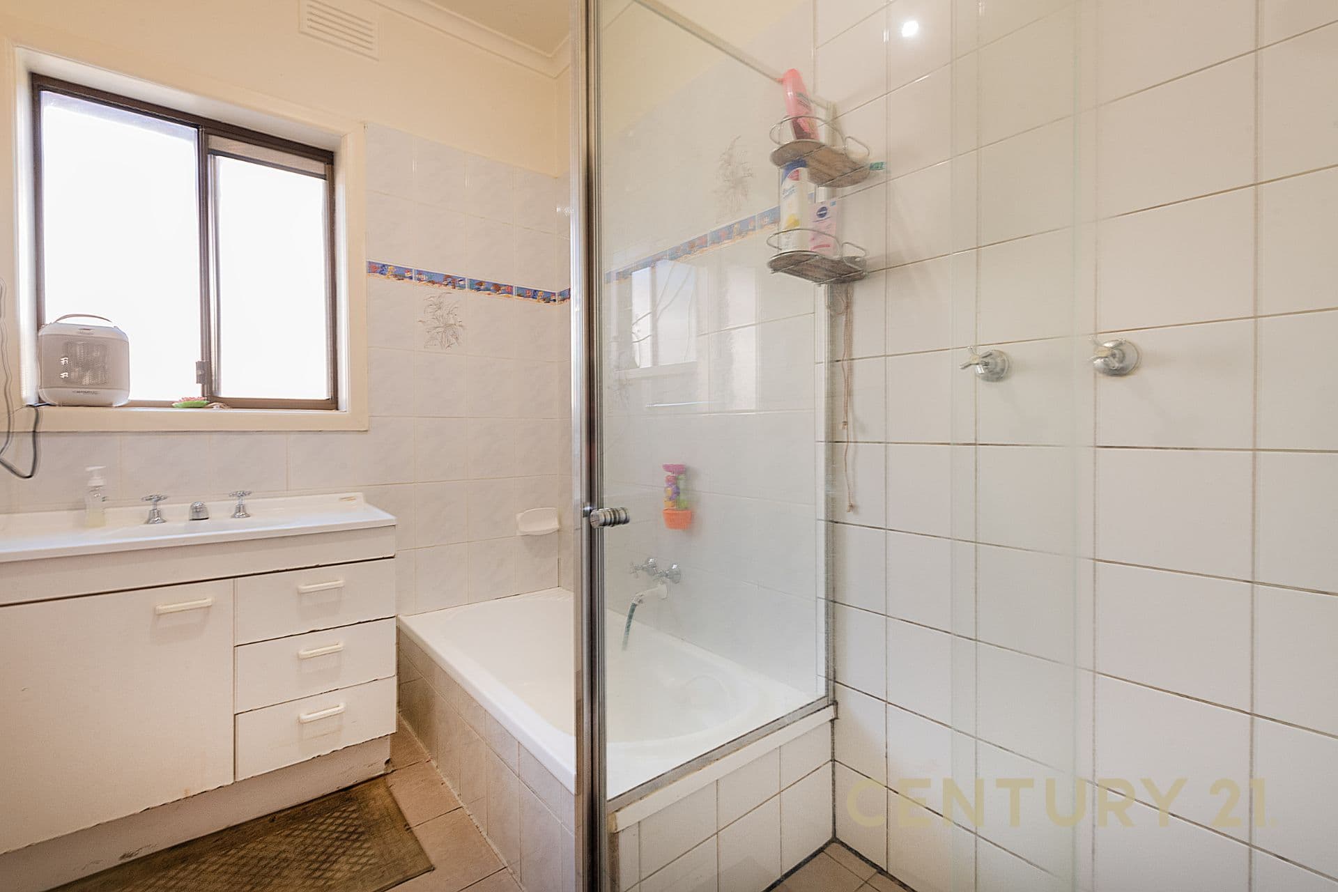 24 Hillside Street, Springvale, VIC, 3171, Springvale - Thumbnail 8