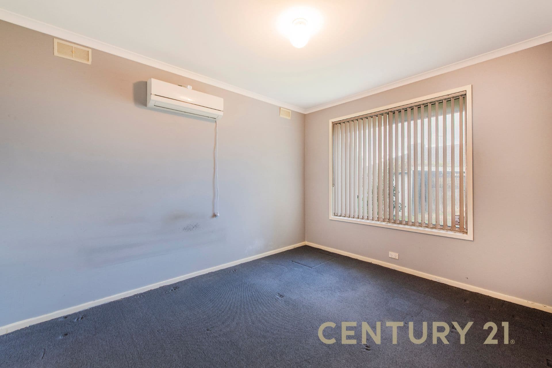 8 Silverton Drive, Noble Park North, VIC, 3174, Noble Park North - Thumbnail 5