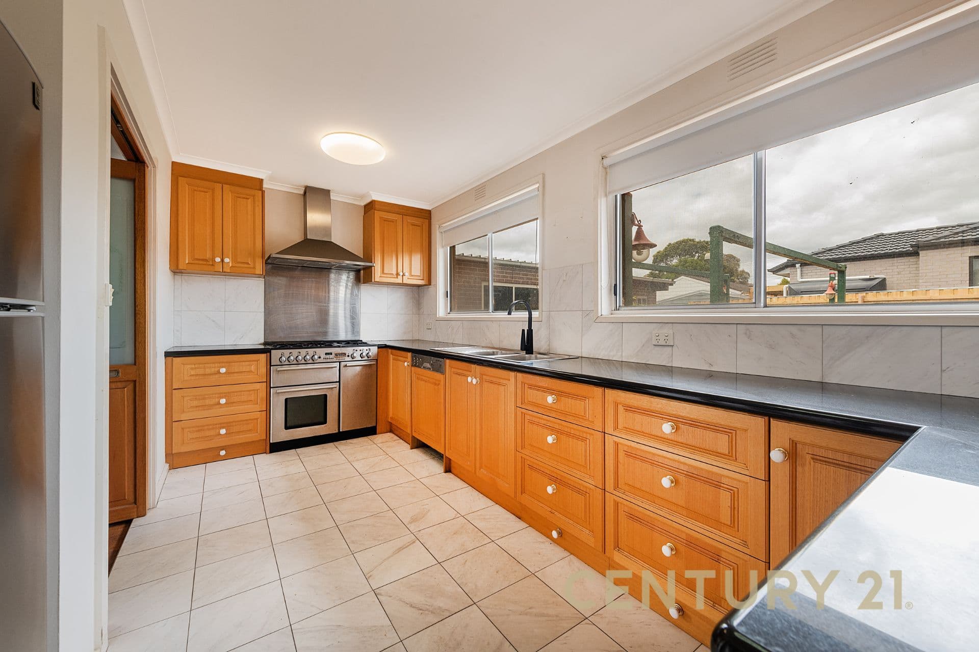 7 Cosier Drive, Noble Park, VIC, 3174, Noble Park - Thumbnail 3