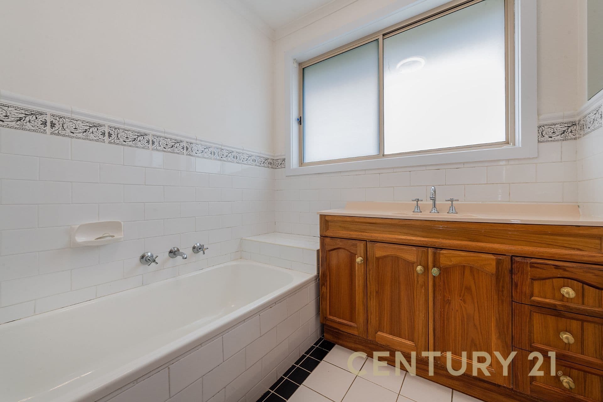 7 Cosier Drive, Noble Park, VIC, 3174, Noble Park - Thumbnail 8