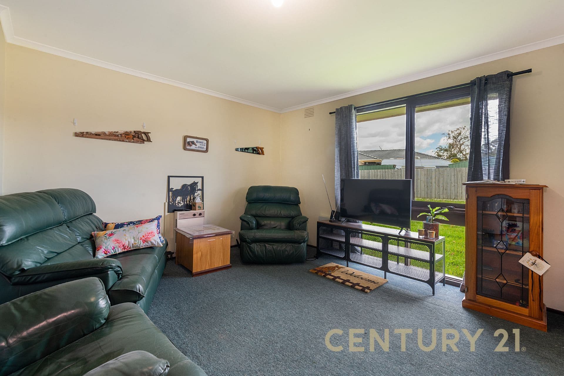 2/49 Taylor Street, Cranbourne, VIC, 3977, Mernda - Thumbnail 2