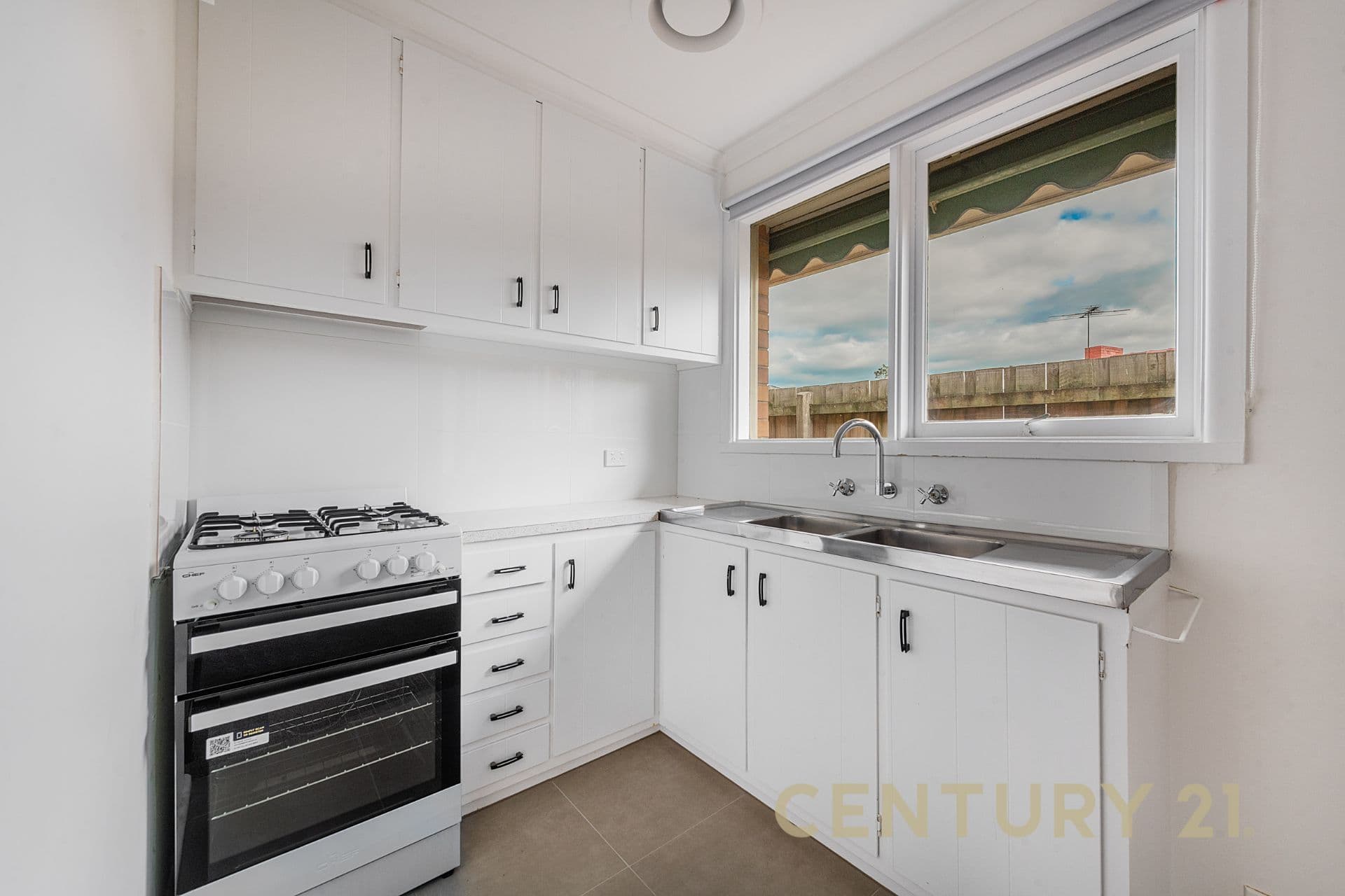 7/30 Lawn Road, Noble Park, VIC, 3174, Noble Park - Thumbnail 3
