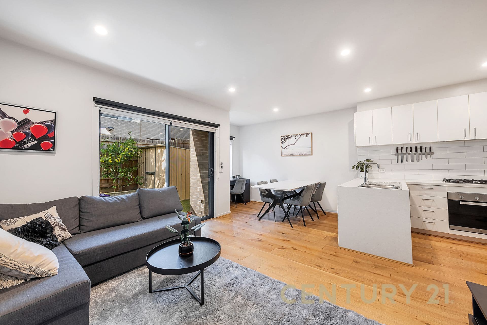 8/1 Maurice Street, Dandenong, VIC, 3175, Dandenong - Thumbnail 2