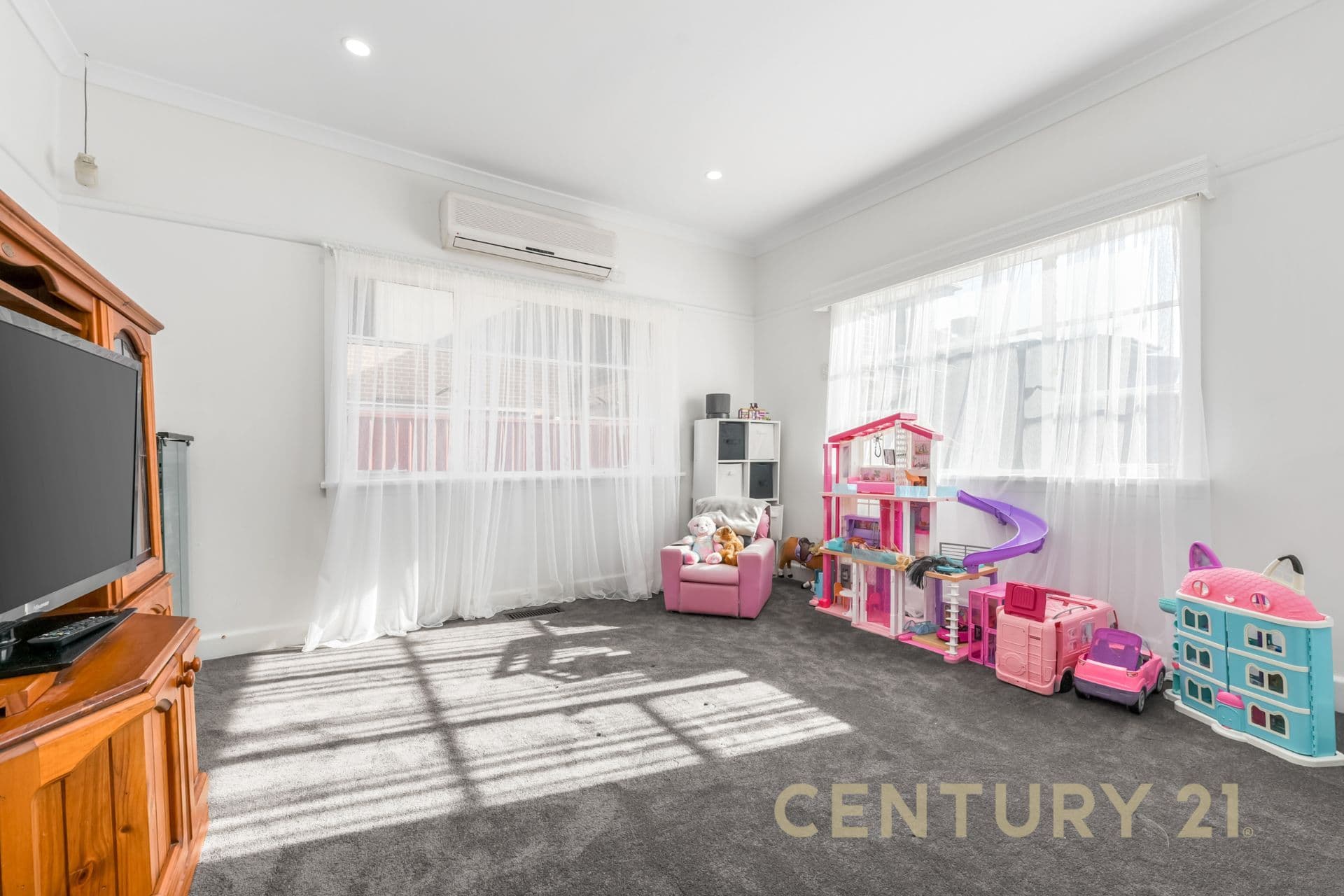 33 Virginia Street, Springvale, VIC, 3171, Springvale - Thumbnail 3